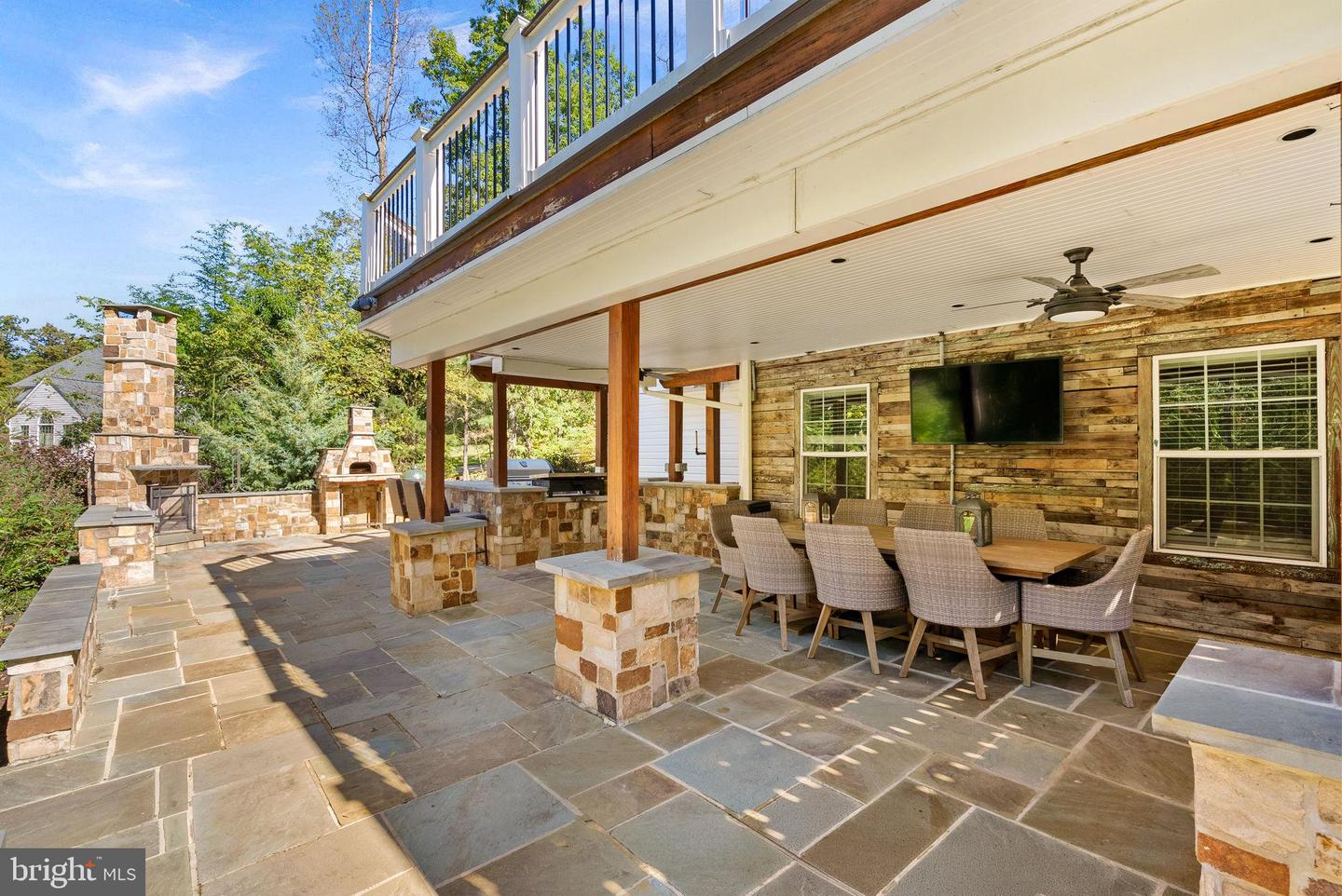 17229 GRAND VALLEY CT, ROUND HILL, Virginia 20141, 5 Bedrooms Bedrooms, ,4 BathroomsBathrooms,Residential,For sale,17229 GRAND VALLEY CT,VALO2116032 MLS # VALO2116032 17229 GRAND VALLEY CT, ROUND HILL, Virginia 20141, 5 Bedrooms Bedrooms, ,4 BathroomsBathrooms,Residential,For sale,17229 GRAND VALLEY CT,VALO2116032 MLS # VALO2116032