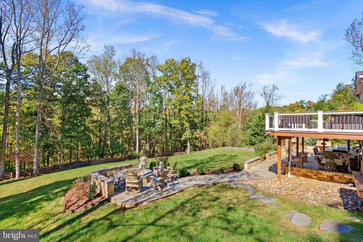 17229 GRAND VALLEY CT, ROUND HILL, Virginia 20141, 5 Bedrooms Bedrooms, ,4 BathroomsBathrooms,Residential,For sale,17229 GRAND VALLEY CT,VALO2116032 MLS # VALO2116032 17229 GRAND VALLEY CT, ROUND HILL, Virginia 20141, 5 Bedrooms Bedrooms, ,4 BathroomsBathrooms,Residential,For sale,17229 GRAND VALLEY CT,VALO2116032 MLS # VALO2116032