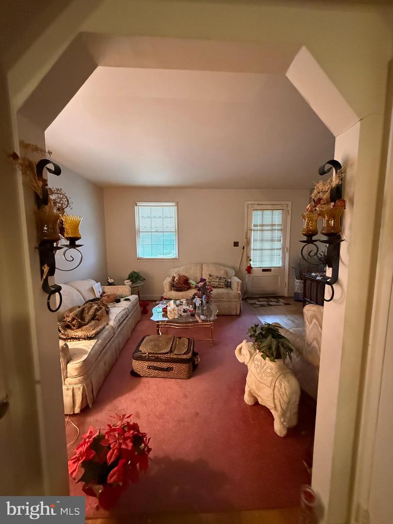 1519 FORT DAVIS PL SE, WASHINGTON, District Of Columbia 20020, 3 Bedrooms Bedrooms, ,1 BathroomBathrooms,Residential,For sale,1519 FORT DAVIS PL SE,DCDC2246456 MLS # DCDC2246456 1519 FORT DAVIS PL SE, WASHINGTON, District Of Columbia 20020, 3 Bedrooms Bedrooms, ,1 BathroomBathrooms,Residential,For sale,1519 FORT DAVIS PL SE,DCDC2246456 MLS # DCDC2246456