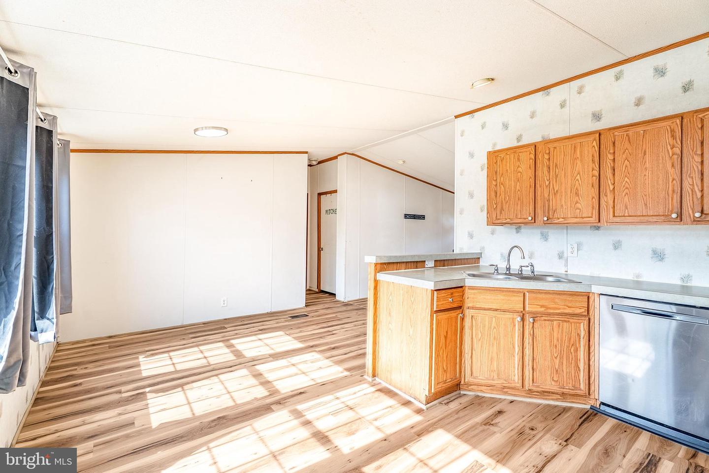 684 JOLLETT RD, ELKTON, Virginia 22827, 3 Bedrooms Bedrooms, ,2 BathroomsBathrooms,Residential,For sale,684 JOLLETT RD,VAPA2006050 MLS # VAPA2006050