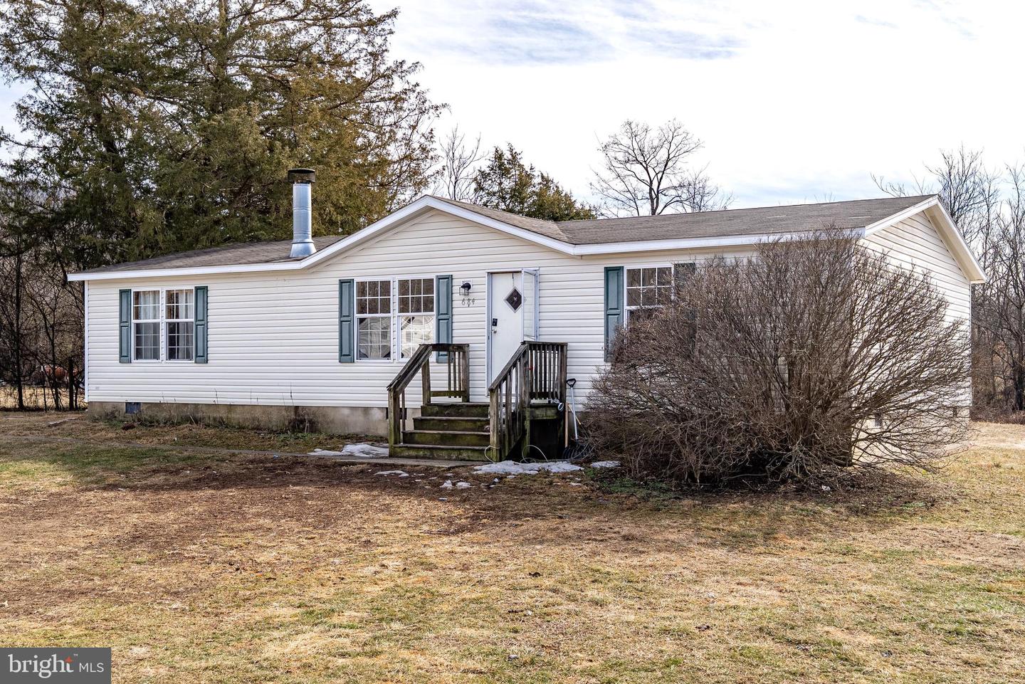 684 JOLLETT RD, ELKTON, Virginia 22827, 3 Bedrooms Bedrooms, ,2 BathroomsBathrooms,Residential,For sale,684 JOLLETT RD,VAPA2006050 MLS # VAPA2006050