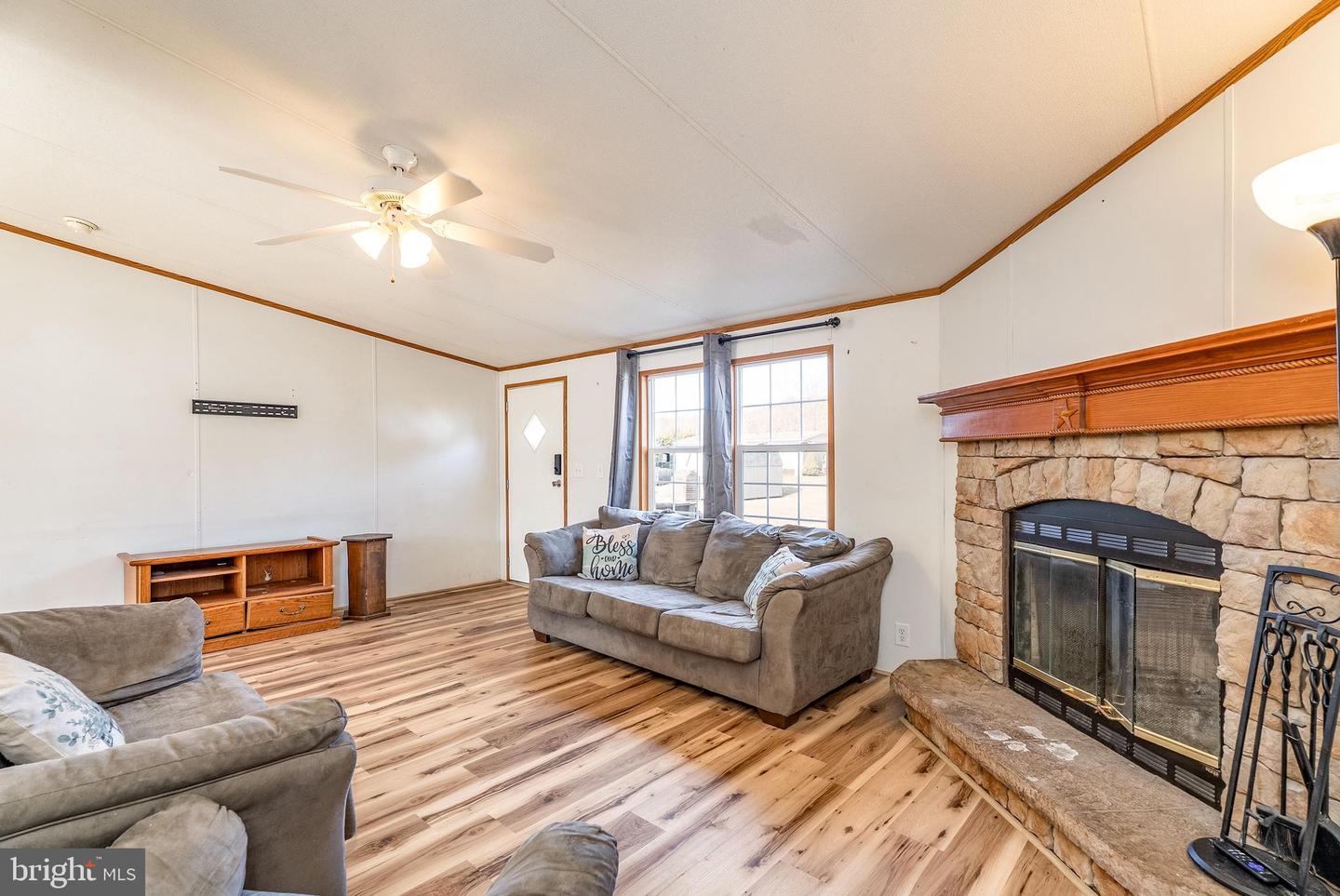 684 JOLLETT RD, ELKTON, Virginia 22827, 3 Bedrooms Bedrooms, ,2 BathroomsBathrooms,Residential,For sale,684 JOLLETT RD,VAPA2006050 MLS # VAPA2006050