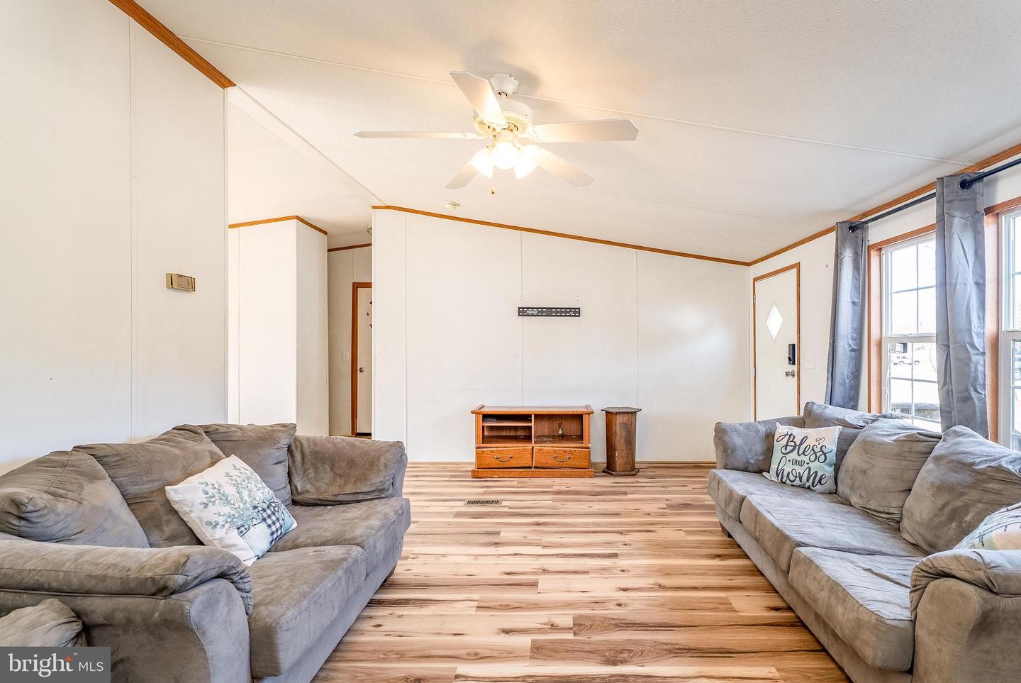 684 JOLLETT RD, ELKTON, Virginia 22827, 3 Bedrooms Bedrooms, ,2 BathroomsBathrooms,Residential,For sale,684 JOLLETT RD,VAPA2006050 MLS # VAPA2006050