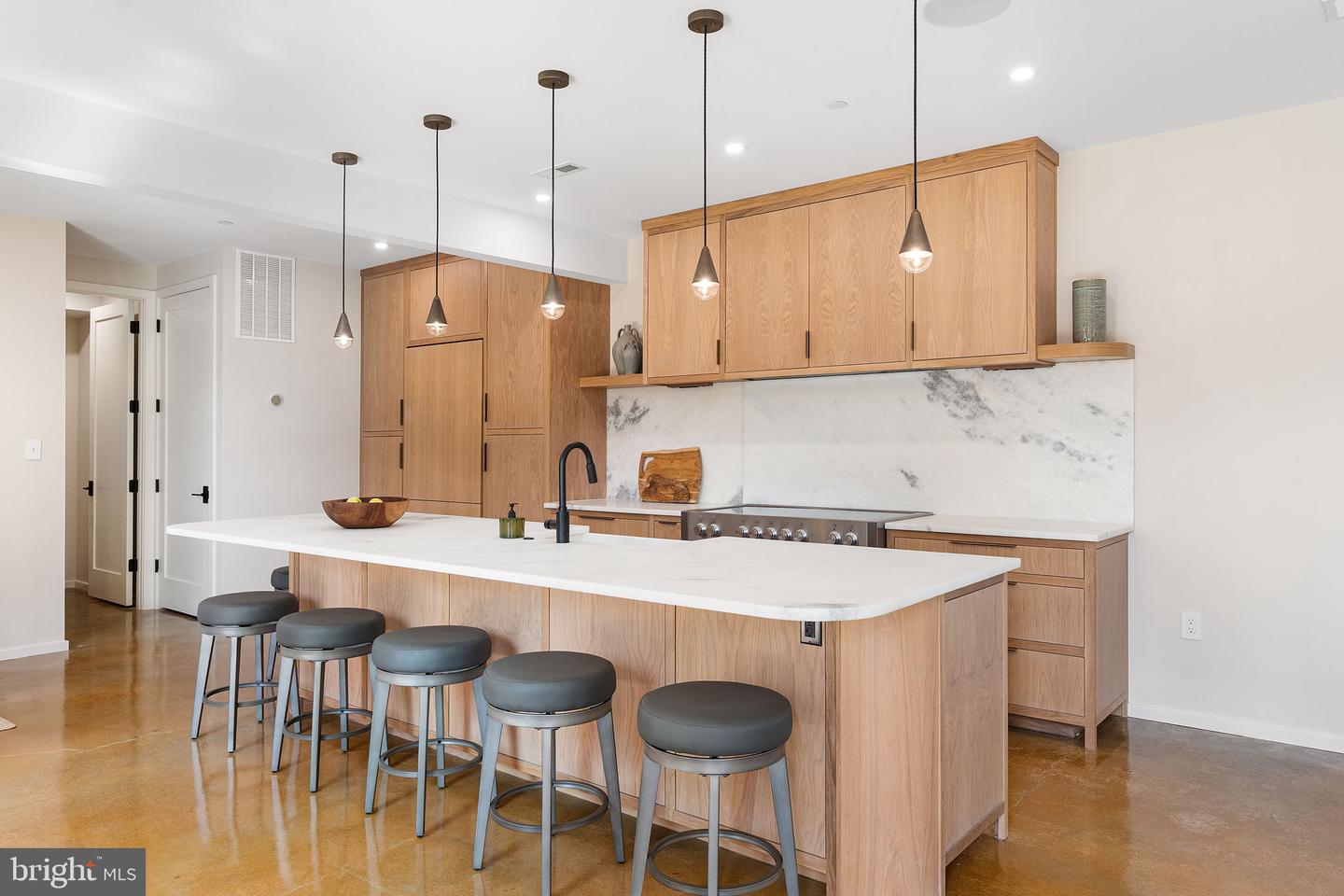 21 OVERBECK ALLEY NE, WASHINGTON, District Of Columbia 20002, 4 Bedrooms Bedrooms, ,3 BathroomsBathrooms,Residential,For sale,21 OVERBECK ALLEY NE,DCDC2246486 MLS # DCDC2246486