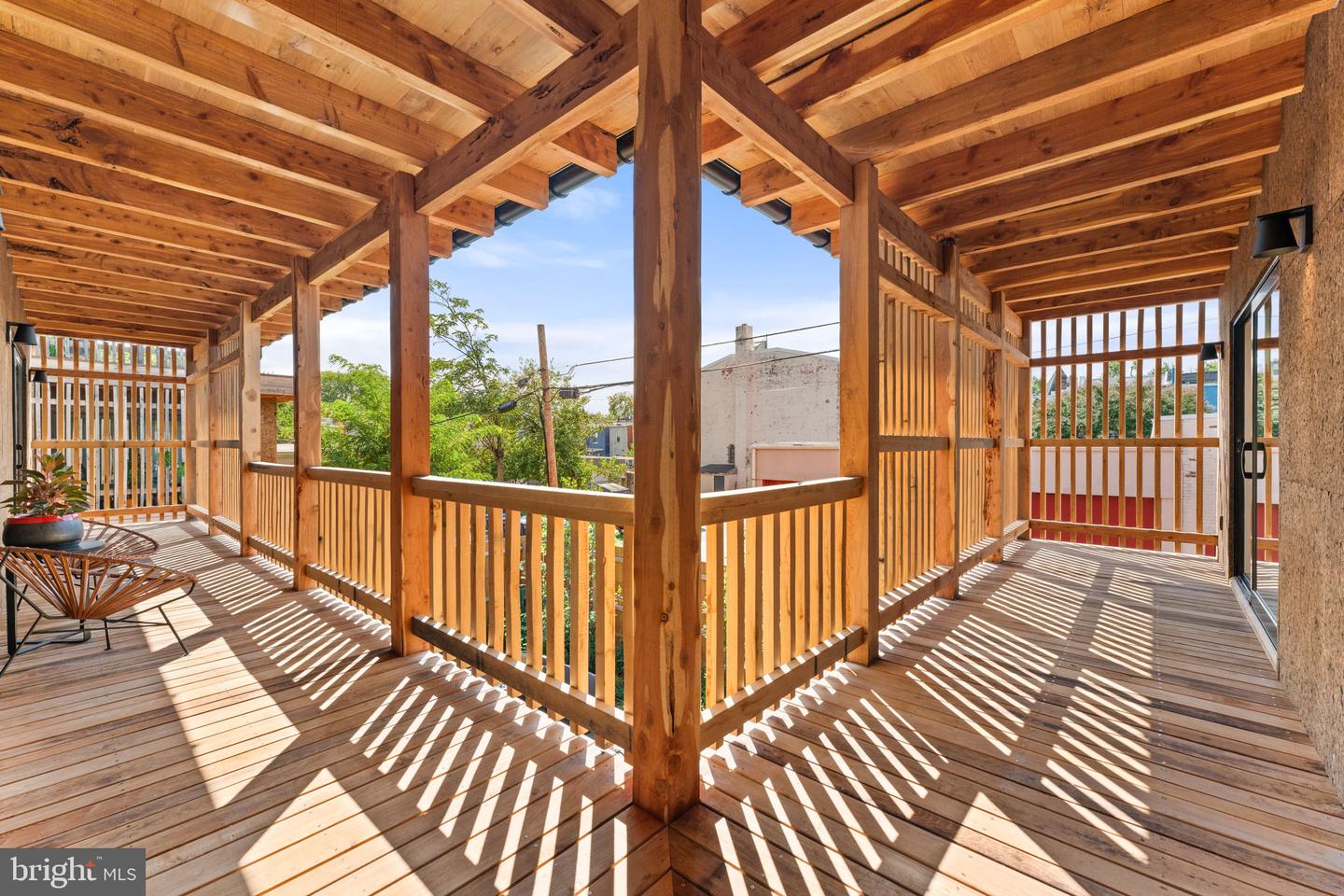 21 OVERBECK ALLEY NE, WASHINGTON, District Of Columbia 20002, 4 Bedrooms Bedrooms, ,3 BathroomsBathrooms,Residential,For sale,21 OVERBECK ALLEY NE,DCDC2246486 MLS # DCDC2246486