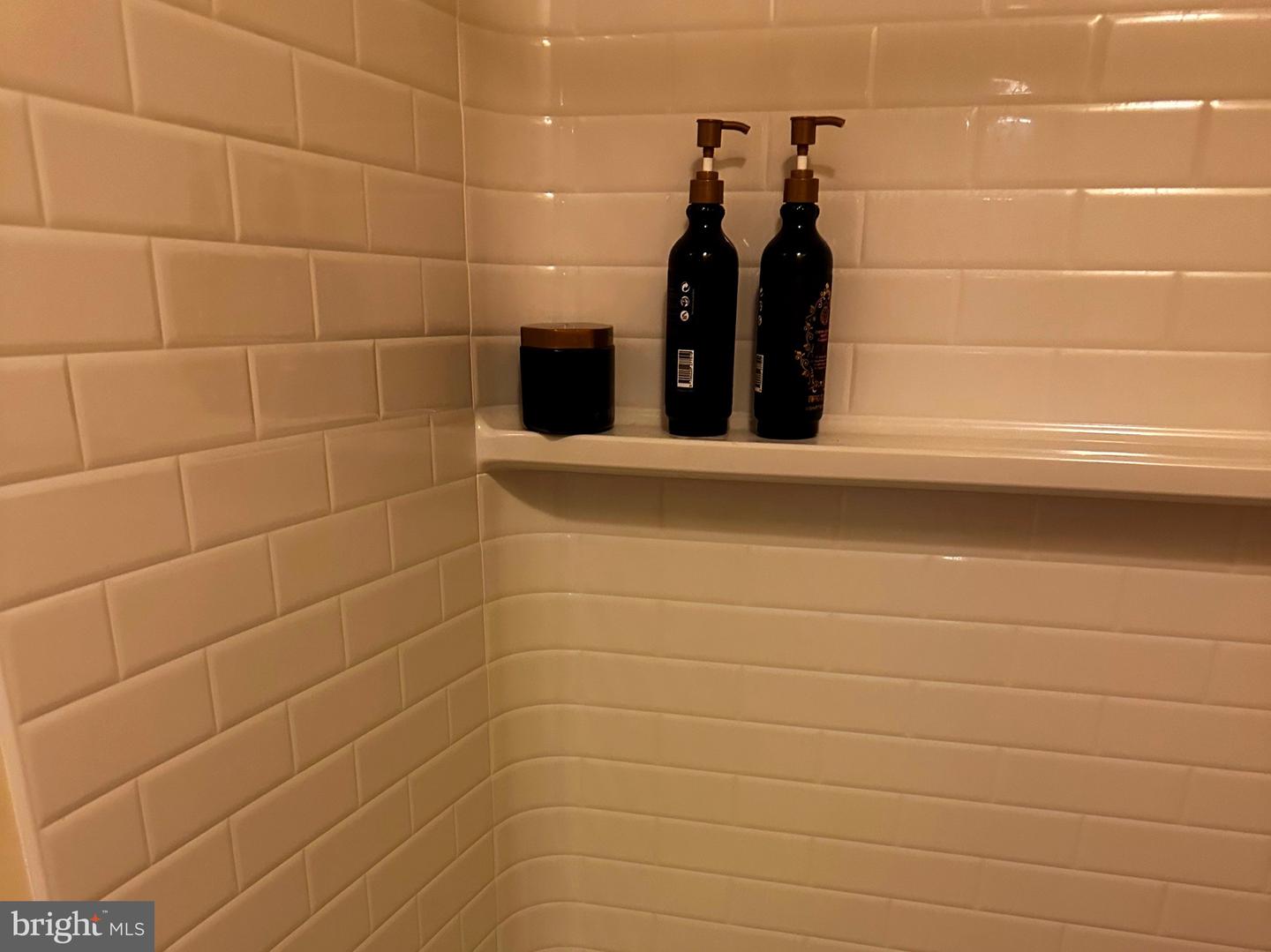 3315 WYNDHAM CIR #2233, ALEXANDRIA, Virginia 22302, 1 Bedroom Bedrooms, ,1 BathroomBathrooms,Residential,For sale,3315 WYNDHAM CIR #2233,VAAX2054238 MLS # VAAX2054238