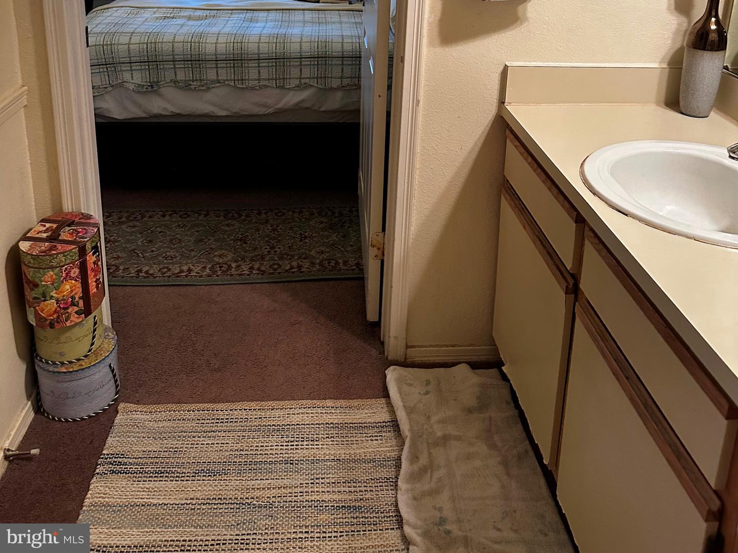 3315 WYNDHAM CIR #2233, ALEXANDRIA, Virginia 22302, 1 Bedroom Bedrooms, ,1 BathroomBathrooms,Residential,For sale,3315 WYNDHAM CIR #2233,VAAX2054238 MLS # VAAX2054238