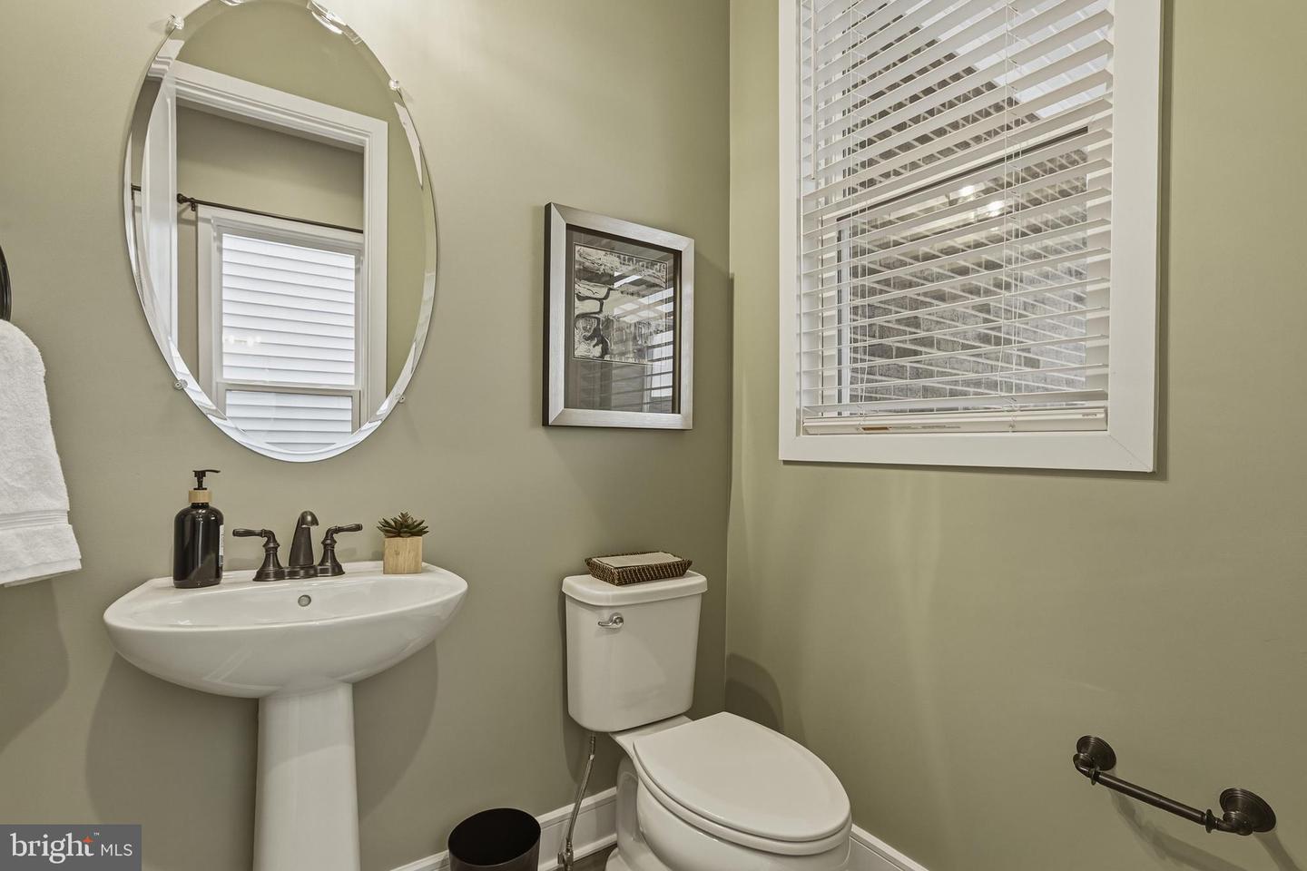 23626 JAYADEV TER, ASHBURN, Virginia 20148, 3 Bedrooms Bedrooms, ,2 BathroomsBathrooms,Residential,For sale,23626 JAYADEV TER,VALO2116096 MLS # VALO2116096