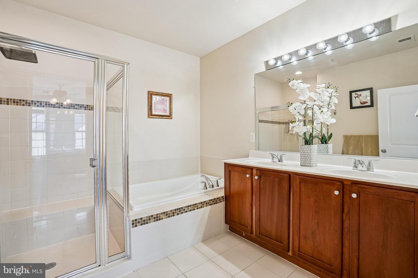 7706 CEDAR BRANCH DR, GAINESVILLE, Virginia 20155, 2 Bedrooms Bedrooms, ,2 BathroomsBathrooms,Residential,For sale,7706 CEDAR BRANCH DR,VAPW2112664 MLS # VAPW2112664