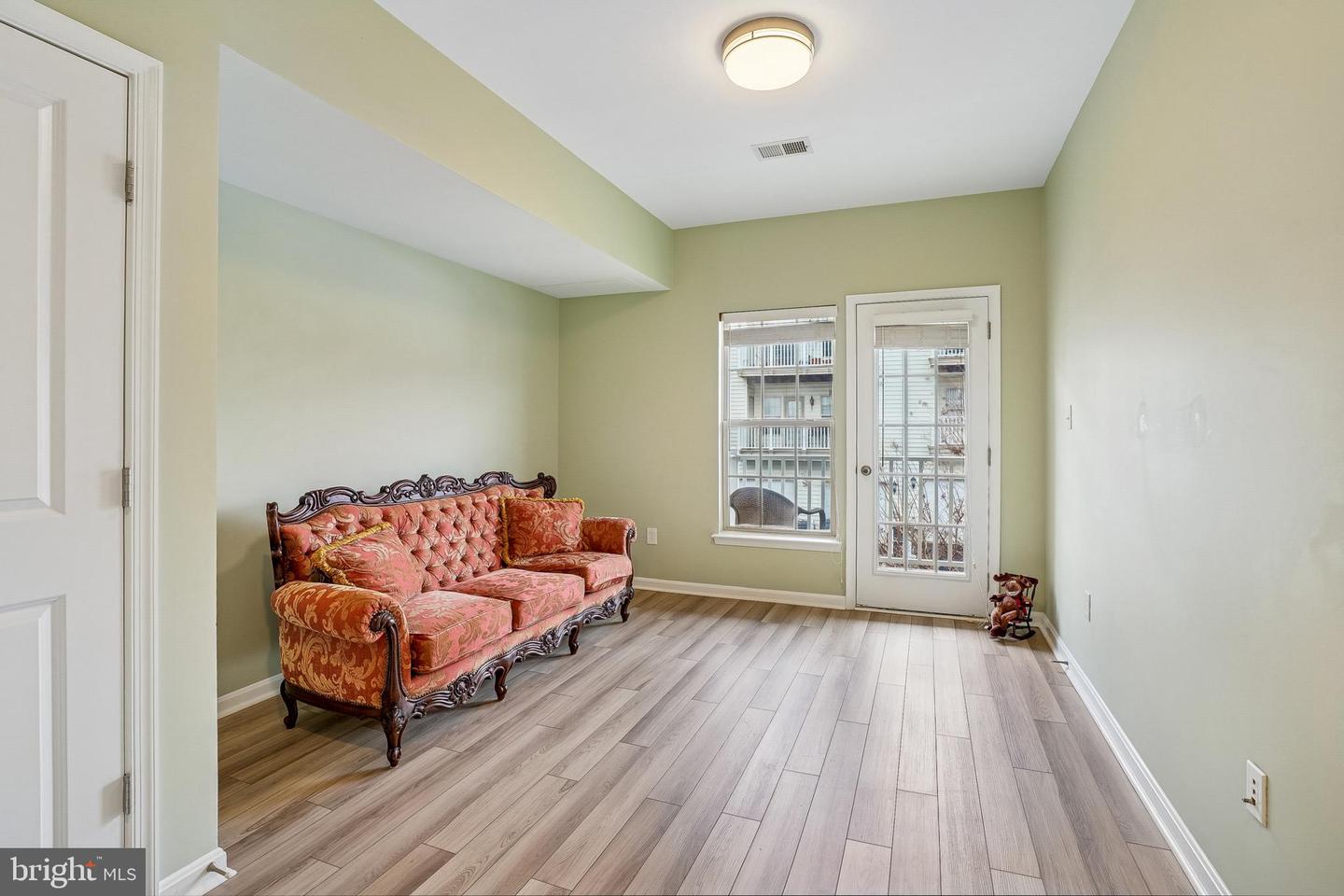 7706 CEDAR BRANCH DR, GAINESVILLE, Virginia 20155, 2 Bedrooms Bedrooms, ,2 BathroomsBathrooms,Residential,For sale,7706 CEDAR BRANCH DR,VAPW2112664 MLS # VAPW2112664