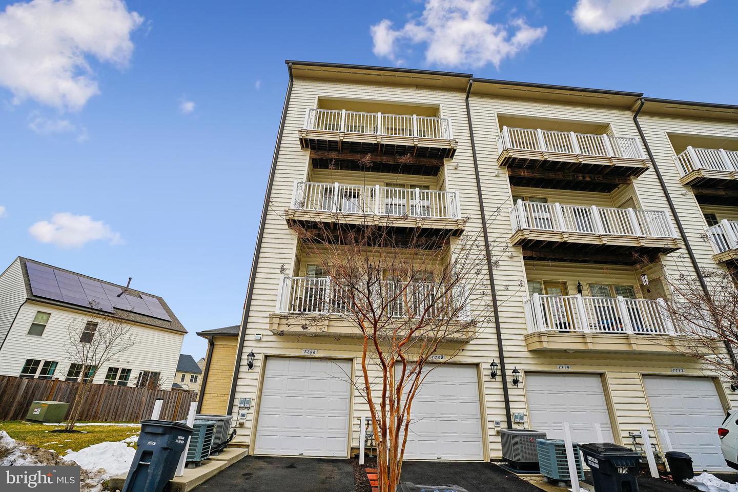 7706 CEDAR BRANCH DR, GAINESVILLE, Virginia 20155, 2 Bedrooms Bedrooms, ,2 BathroomsBathrooms,Residential,For sale,7706 CEDAR BRANCH DR,VAPW2112664 MLS # VAPW2112664