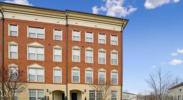 7706 CEDAR BRANCH DR, GAINESVILLE, Virginia 20155, 2 Bedrooms Bedrooms, ,2 BathroomsBathrooms,Residential,For sale,7706 CEDAR BRANCH DR,VAPW2112664 MLS # VAPW2112664