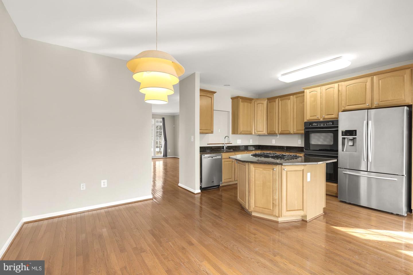 4110 FAIRFAX CENTER CREEK DR, FAIRFAX, Virginia 22030, 3 Bedrooms Bedrooms, ,2 BathroomsBathrooms,Residential,For sale,4110 FAIRFAX CENTER CREEK DR,VAFX2291482 MLS # VAFX2291482