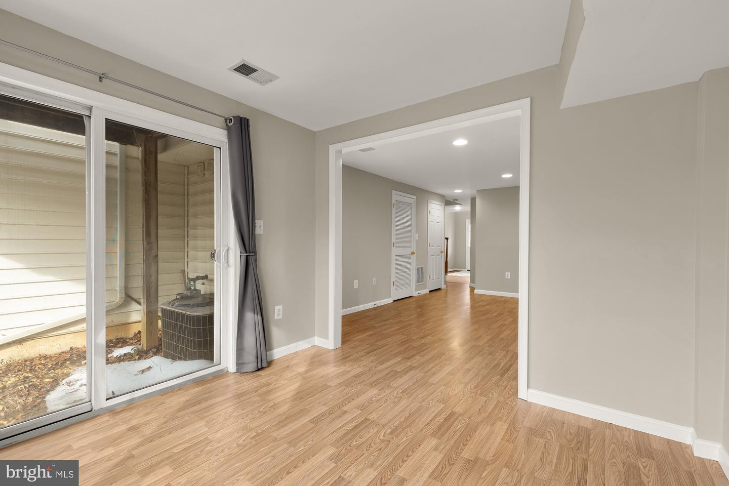 4110 FAIRFAX CENTER CREEK DR, FAIRFAX, Virginia 22030, 3 Bedrooms Bedrooms, ,2 BathroomsBathrooms,Residential,For sale,4110 FAIRFAX CENTER CREEK DR,VAFX2291482 MLS # VAFX2291482