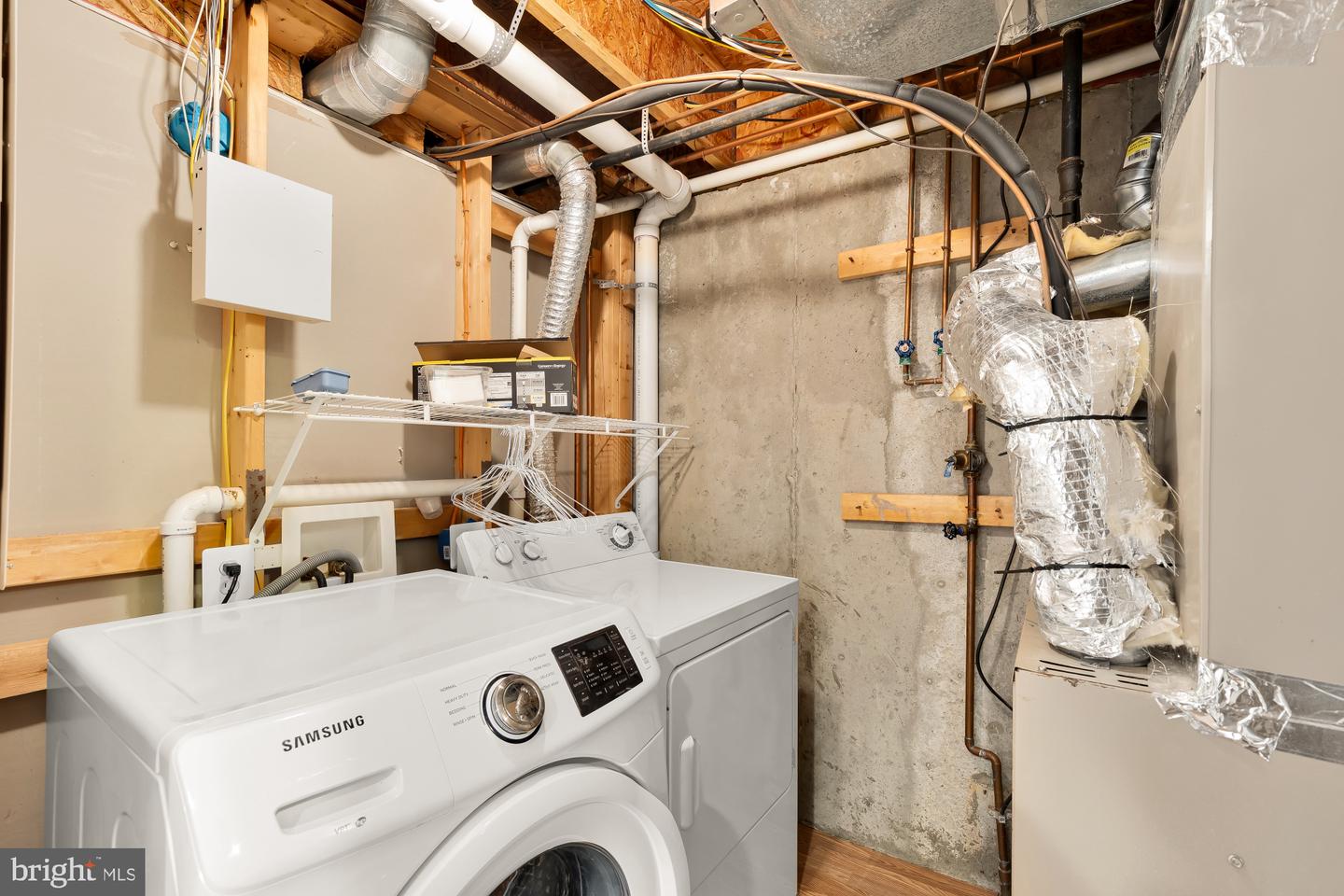 4110 FAIRFAX CENTER CREEK DR, FAIRFAX, Virginia 22030, 3 Bedrooms Bedrooms, ,2 BathroomsBathrooms,Residential,For sale,4110 FAIRFAX CENTER CREEK DR,VAFX2291482 MLS # VAFX2291482