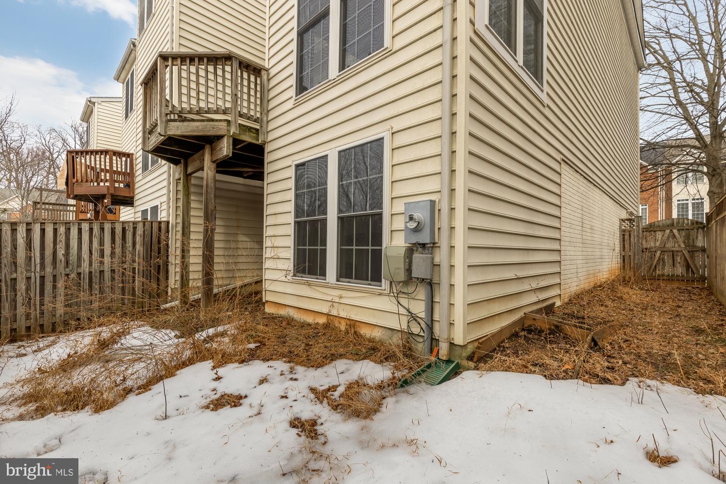 4110 FAIRFAX CENTER CREEK DR, FAIRFAX, Virginia 22030, 3 Bedrooms Bedrooms, ,2 BathroomsBathrooms,Residential,For sale,4110 FAIRFAX CENTER CREEK DR,VAFX2291482 MLS # VAFX2291482