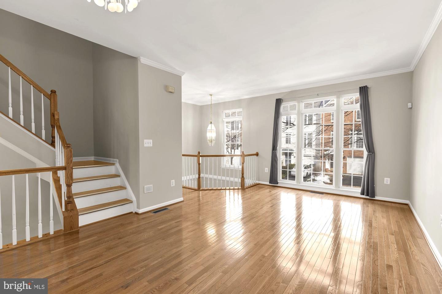 4110 FAIRFAX CENTER CREEK DR, FAIRFAX, Virginia 22030, 3 Bedrooms Bedrooms, ,2 BathroomsBathrooms,Residential,For sale,4110 FAIRFAX CENTER CREEK DR,VAFX2291482 MLS # VAFX2291482