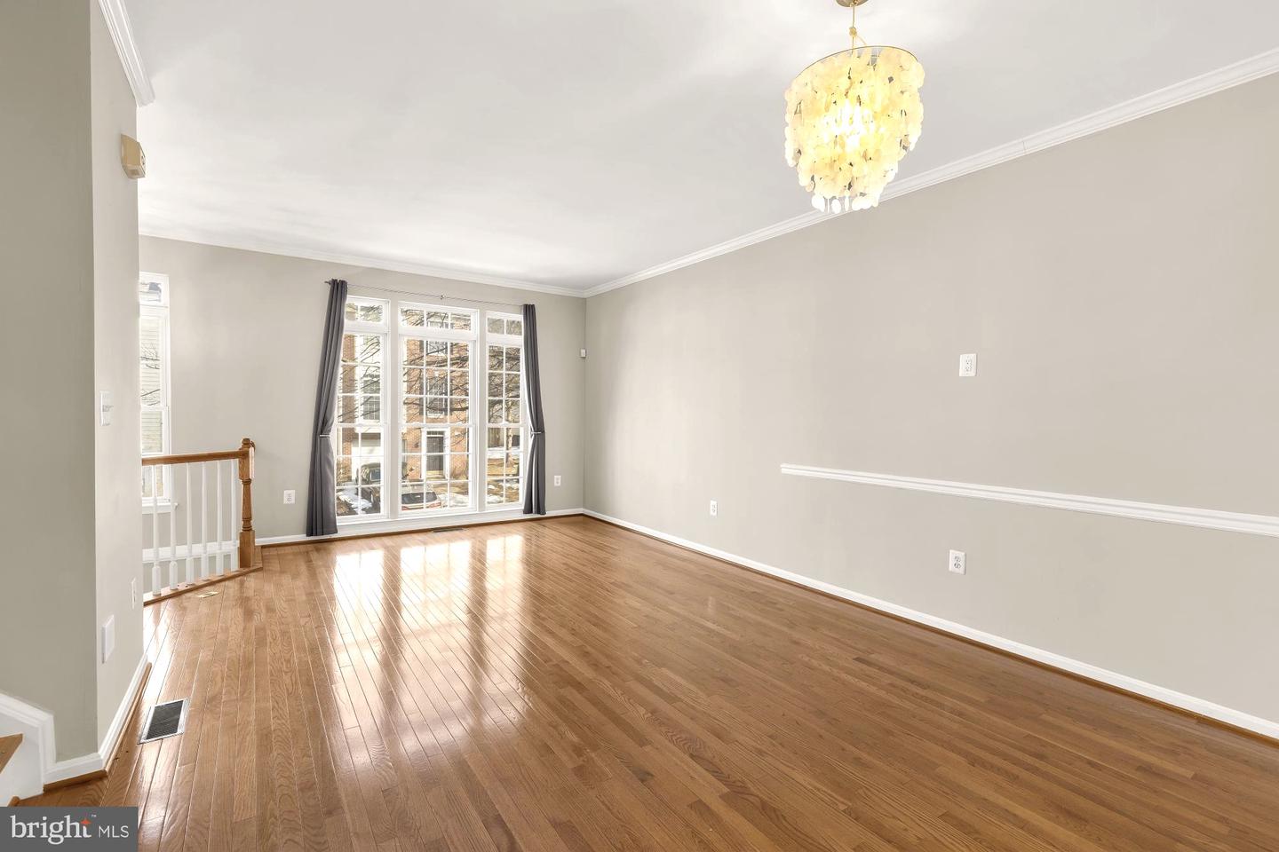 4110 FAIRFAX CENTER CREEK DR, FAIRFAX, Virginia 22030, 3 Bedrooms Bedrooms, ,2 BathroomsBathrooms,Residential,For sale,4110 FAIRFAX CENTER CREEK DR,VAFX2291482 MLS # VAFX2291482