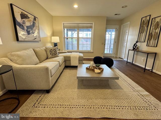 43780 TATTINGER TER, ASHBURN, Virginia 20148, 3 Bedrooms Bedrooms, ,3 BathroomsBathrooms,Residential,For sale,43780 TATTINGER TER,VALO2116114 MLS # VALO2116114