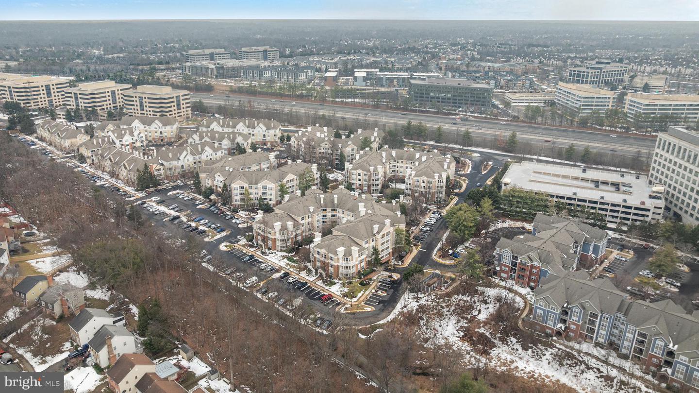 12915 ALTON SQ #411, HERNDON, Virginia 20170, 2 Bedrooms Bedrooms, ,1 BathroomBathrooms,Residential,For sale,12915 ALTON SQ #411,VAFX2291568 MLS # VAFX2291568