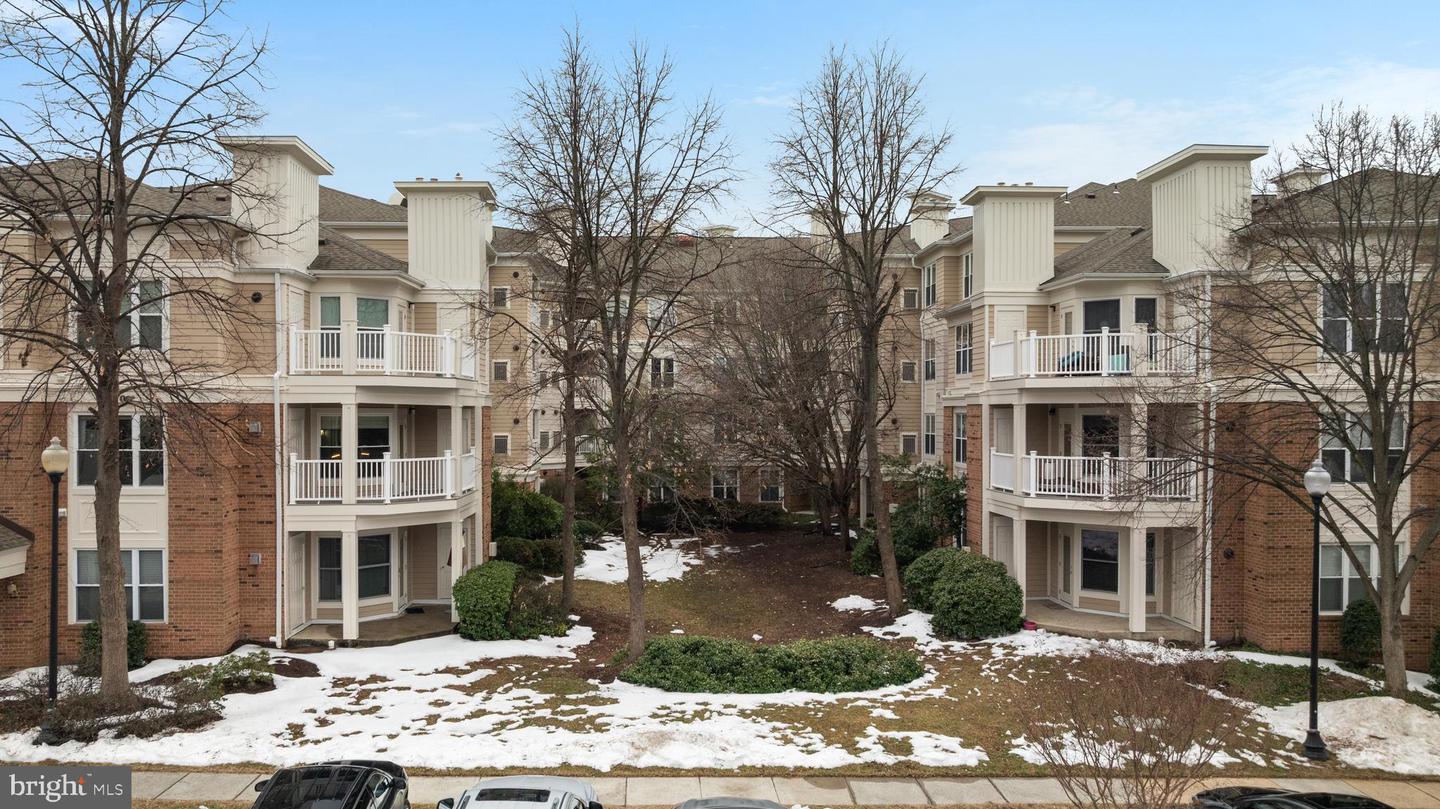 12915 ALTON SQ #411, HERNDON, Virginia 20170, 2 Bedrooms Bedrooms, ,1 BathroomBathrooms,Residential,For sale,12915 ALTON SQ #411,VAFX2291568 MLS # VAFX2291568