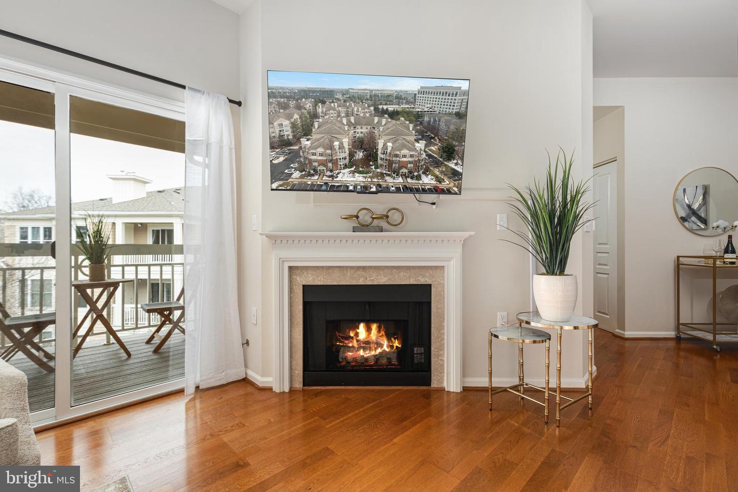 12915 ALTON SQ #411, HERNDON, Virginia 20170, 2 Bedrooms Bedrooms, ,1 BathroomBathrooms,Residential,For sale,12915 ALTON SQ #411,VAFX2291568 MLS # VAFX2291568