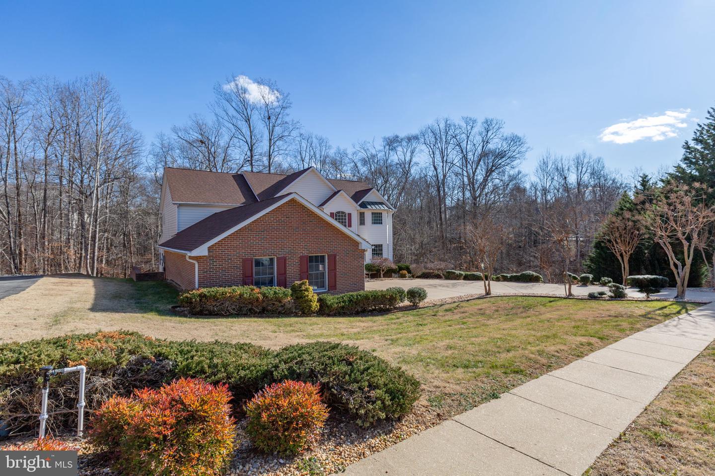 1001 FEATHERSTON CT, FREDERICKSBURG, Virginia 22401, 5 Bedrooms Bedrooms, ,4 BathroomsBathrooms,Residential,For sale,1001 FEATHERSTON CT,VAFB2009682 MLS # VAFB2009682 1001 FEATHERSTON CT, FREDERICKSBURG, Virginia 22401, 5 Bedrooms Bedrooms, ,4 BathroomsBathrooms,Residential,For sale,1001 FEATHERSTON CT,VAFB2009682 MLS # VAFB2009682