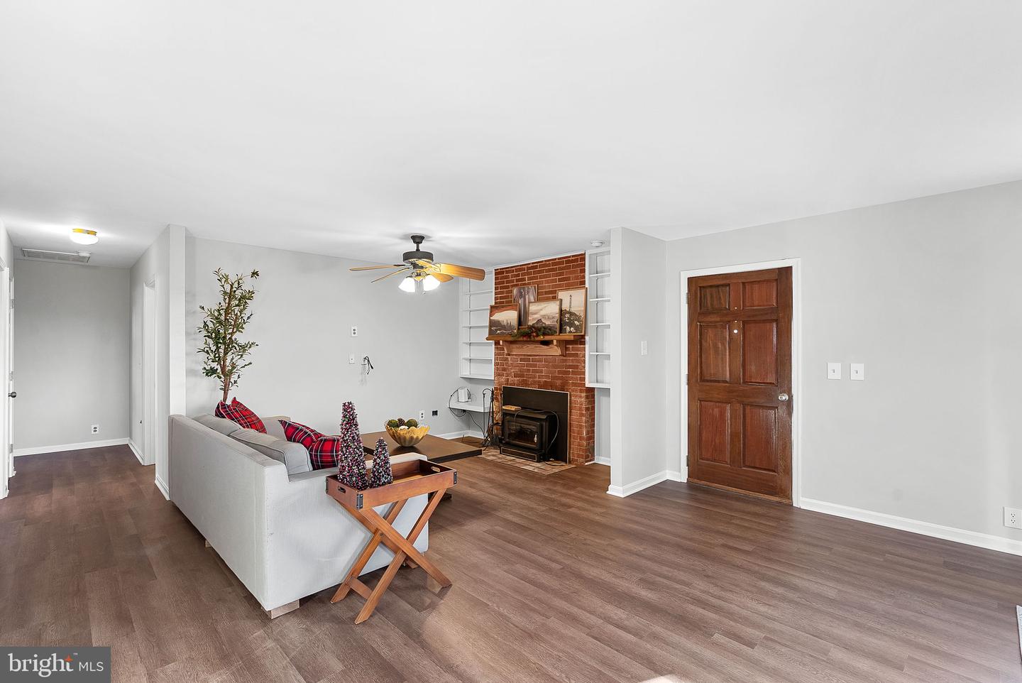 5260 DAPPLE LN, WARRENTON, Virginia 20187, 3 Bedrooms Bedrooms, ,2 BathroomsBathrooms,Residential,For sale,5260 DAPPLE LN,VAFQ2020626 MLS # VAFQ2020626