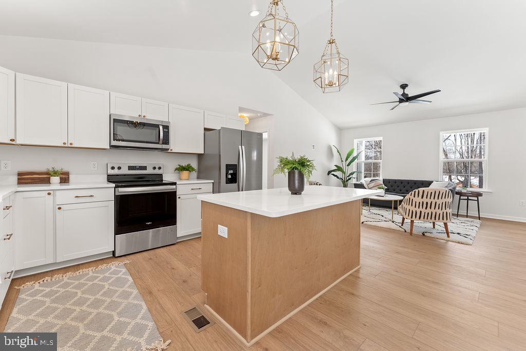 18289 CAMERON RD, GORDONSVILLE, Virginia 22942, 5 Bedrooms Bedrooms, ,3 BathroomsBathrooms,Residential,For sale,18289 CAMERON RD,VAOR2013340 MLS # VAOR2013340 18289 CAMERON RD, GORDONSVILLE, Virginia 22942, 5 Bedrooms Bedrooms, ,3 BathroomsBathrooms,Residential,For sale,18289 CAMERON RD,VAOR2013340 MLS # VAOR2013340