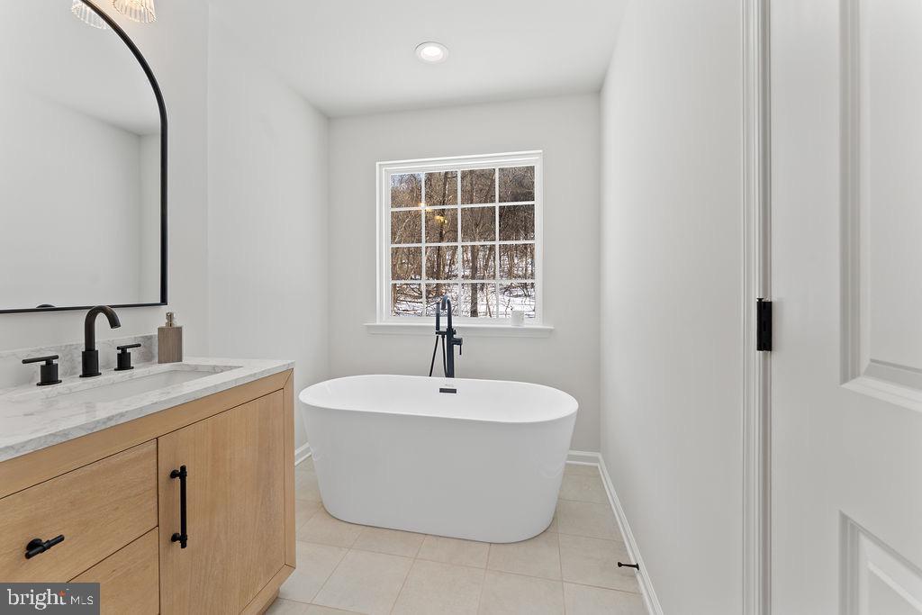 18289 CAMERON RD, GORDONSVILLE, Virginia 22942, 5 Bedrooms Bedrooms, ,3 BathroomsBathrooms,Residential,For sale,18289 CAMERON RD,VAOR2013340 MLS # VAOR2013340 18289 CAMERON RD, GORDONSVILLE, Virginia 22942, 5 Bedrooms Bedrooms, ,3 BathroomsBathrooms,Residential,For sale,18289 CAMERON RD,VAOR2013340 MLS # VAOR2013340