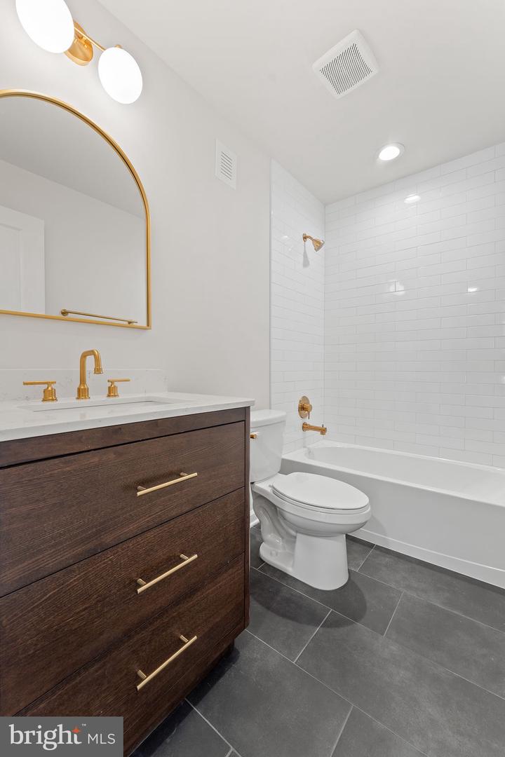 18289 CAMERON RD, GORDONSVILLE, Virginia 22942, 5 Bedrooms Bedrooms, ,3 BathroomsBathrooms,Residential,For sale,18289 CAMERON RD,VAOR2013340 MLS # VAOR2013340 18289 CAMERON RD, GORDONSVILLE, Virginia 22942, 5 Bedrooms Bedrooms, ,3 BathroomsBathrooms,Residential,For sale,18289 CAMERON RD,VAOR2013340 MLS # VAOR2013340