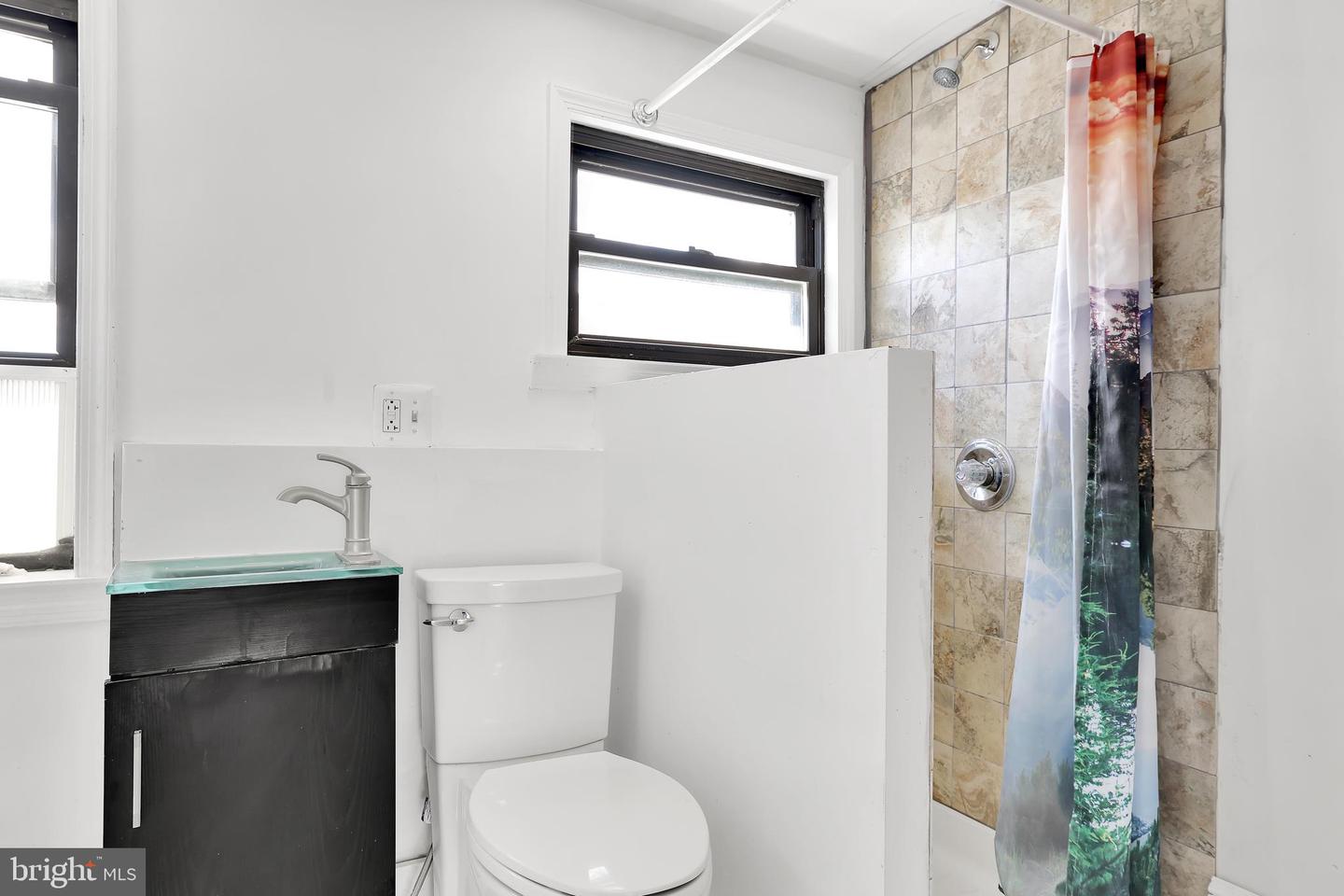 1828 CALIFORNIA ST NW, WASHINGTON, District Of Columbia 20009, 8 Bedrooms Bedrooms, ,7 BathroomsBathrooms,Residential,For sale,1828 CALIFORNIA ST NW,DCDC2246820 MLS # DCDC2246820 1828 CALIFORNIA ST NW, WASHINGTON, District Of Columbia 20009, 8 Bedrooms Bedrooms, ,7 BathroomsBathrooms,Residential,For sale,1828 CALIFORNIA ST NW,DCDC2246820 MLS # DCDC2246820