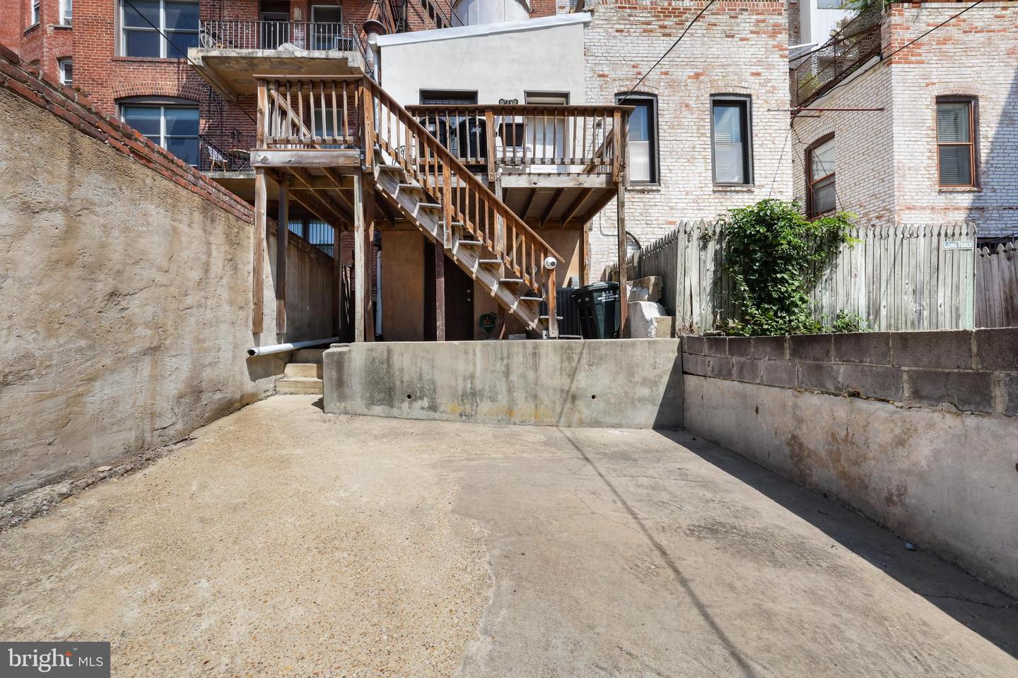 1828 CALIFORNIA ST NW, WASHINGTON, District Of Columbia 20009, 8 Bedrooms Bedrooms, ,7 BathroomsBathrooms,Residential,For sale,1828 CALIFORNIA ST NW,DCDC2246820 MLS # DCDC2246820 1828 CALIFORNIA ST NW, WASHINGTON, District Of Columbia 20009, 8 Bedrooms Bedrooms, ,7 BathroomsBathrooms,Residential,For sale,1828 CALIFORNIA ST NW,DCDC2246820 MLS # DCDC2246820