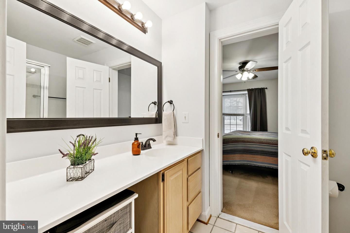 11021 FOLKSIE CT #102, MANASSAS, Virginia 20109, 2 Bedrooms Bedrooms, ,2 BathroomsBathrooms,Residential,For sale,11021 FOLKSIE CT #102,VAPW2112806 MLS # VAPW2112806