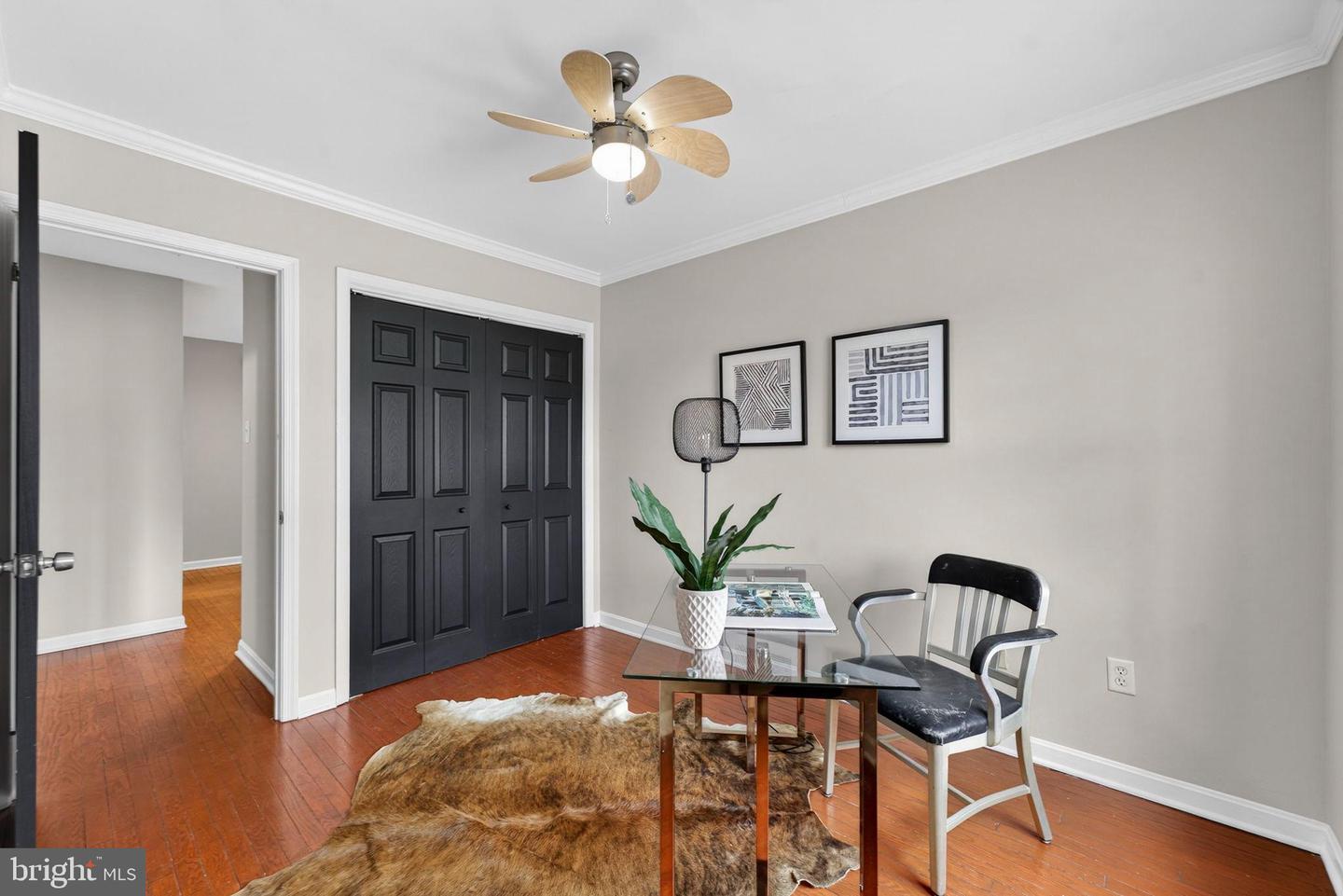 1117 G ST SE, WASHINGTON, District Of Columbia 20003, 4 Bedrooms Bedrooms, 8 Rooms Rooms,3 BathroomsBathrooms,Residential,For sale,1117 G ST SE,DCDC2246858 MLS # DCDC2246858 1117 G ST SE, WASHINGTON, District Of Columbia 20003, 4 Bedrooms Bedrooms, 8 Rooms Rooms,3 BathroomsBathrooms,Residential,For sale,1117 G ST SE,DCDC2246858 MLS # DCDC2246858