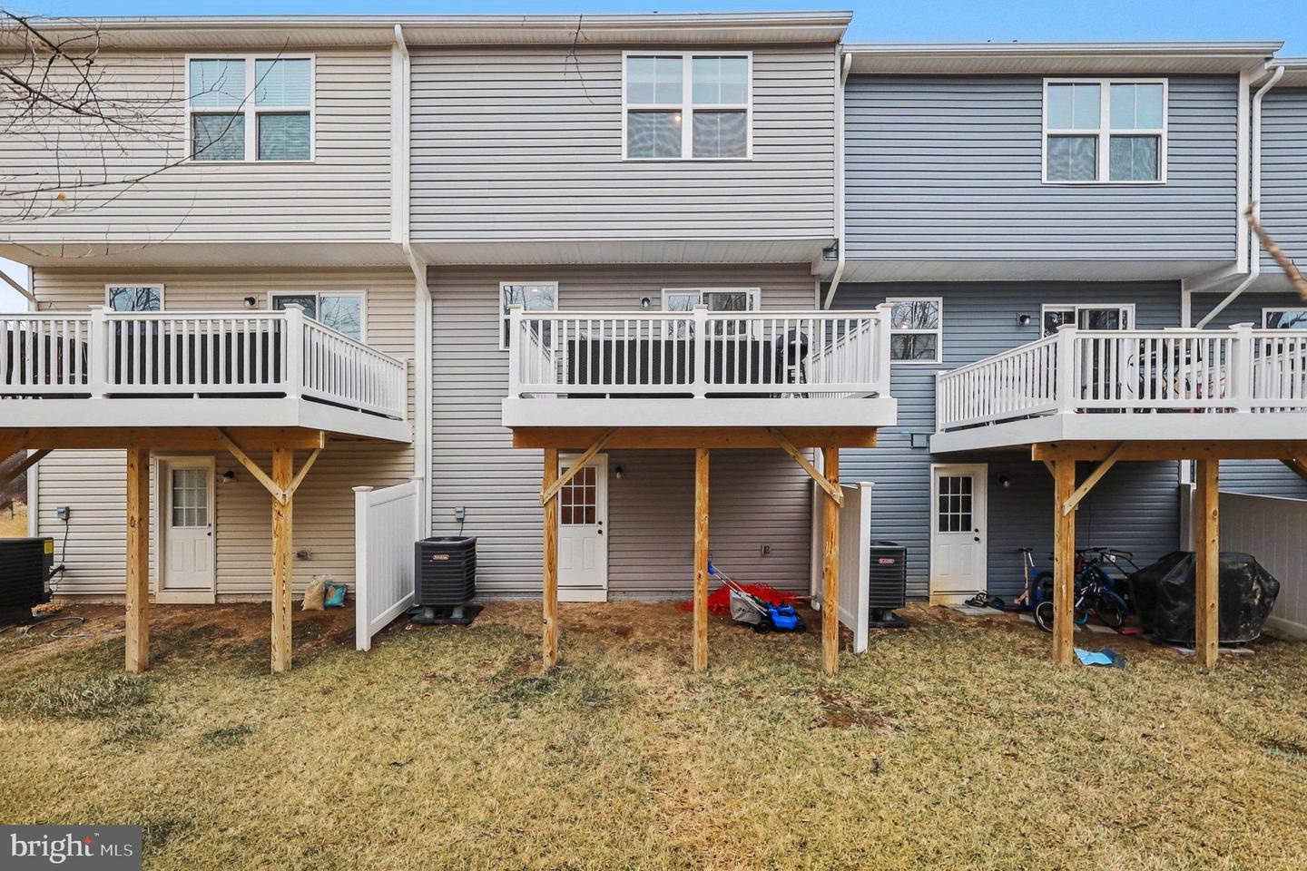 137 KENSINGTON CIR, MIDDLETOWN, Virginia 22645, 3 Bedrooms Bedrooms, ,2 BathroomsBathrooms,Residential,For sale,137 KENSINGTON CIR,VAFV2039674 MLS # VAFV2039674 137 KENSINGTON CIR, MIDDLETOWN, Virginia 22645, 3 Bedrooms Bedrooms, ,2 BathroomsBathrooms,Residential,For sale,137 KENSINGTON CIR,VAFV2039674 MLS # VAFV2039674