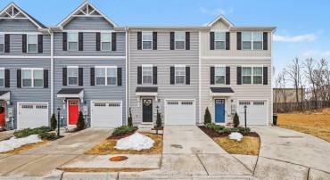 137 KENSINGTON CIR, MIDDLETOWN, Virginia 22645, 3 Bedrooms Bedrooms, ,2 BathroomsBathrooms,Residential,For sale,137 KENSINGTON CIR,VAFV2039674 MLS # VAFV2039674