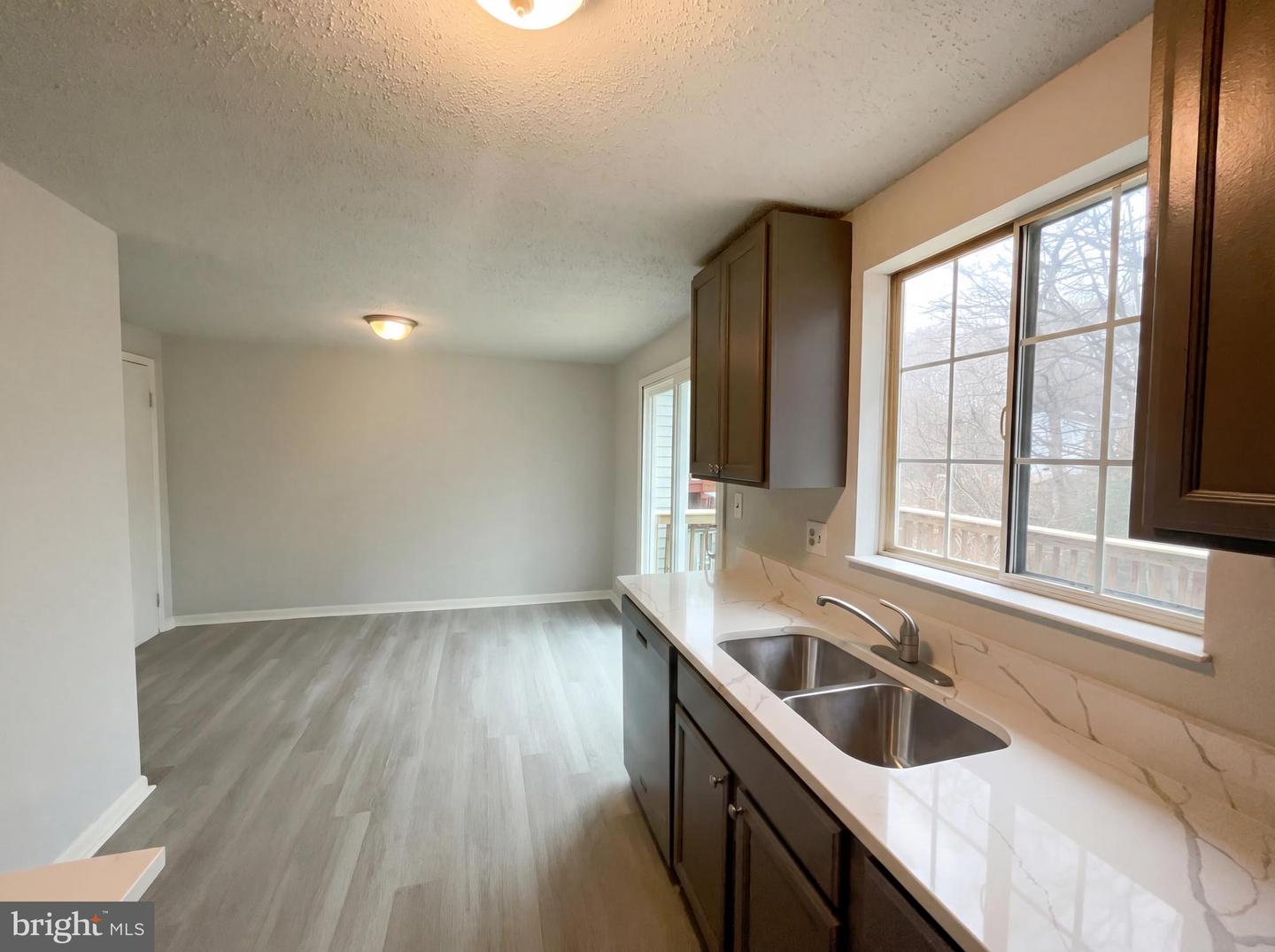 13524 BENTLEY CIR, WOODBRIDGE, Virginia 22192, 3 Bedrooms Bedrooms, ,1 BathroomBathrooms,Residential,For sale,13524 BENTLEY CIR,VAPW2112820 MLS # VAPW2112820