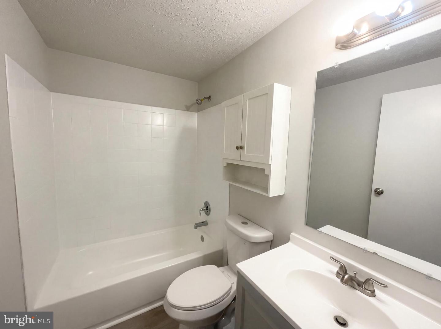 13524 BENTLEY CIR, WOODBRIDGE, Virginia 22192, 3 Bedrooms Bedrooms, ,1 BathroomBathrooms,Residential,For sale,13524 BENTLEY CIR,VAPW2112820 MLS # VAPW2112820