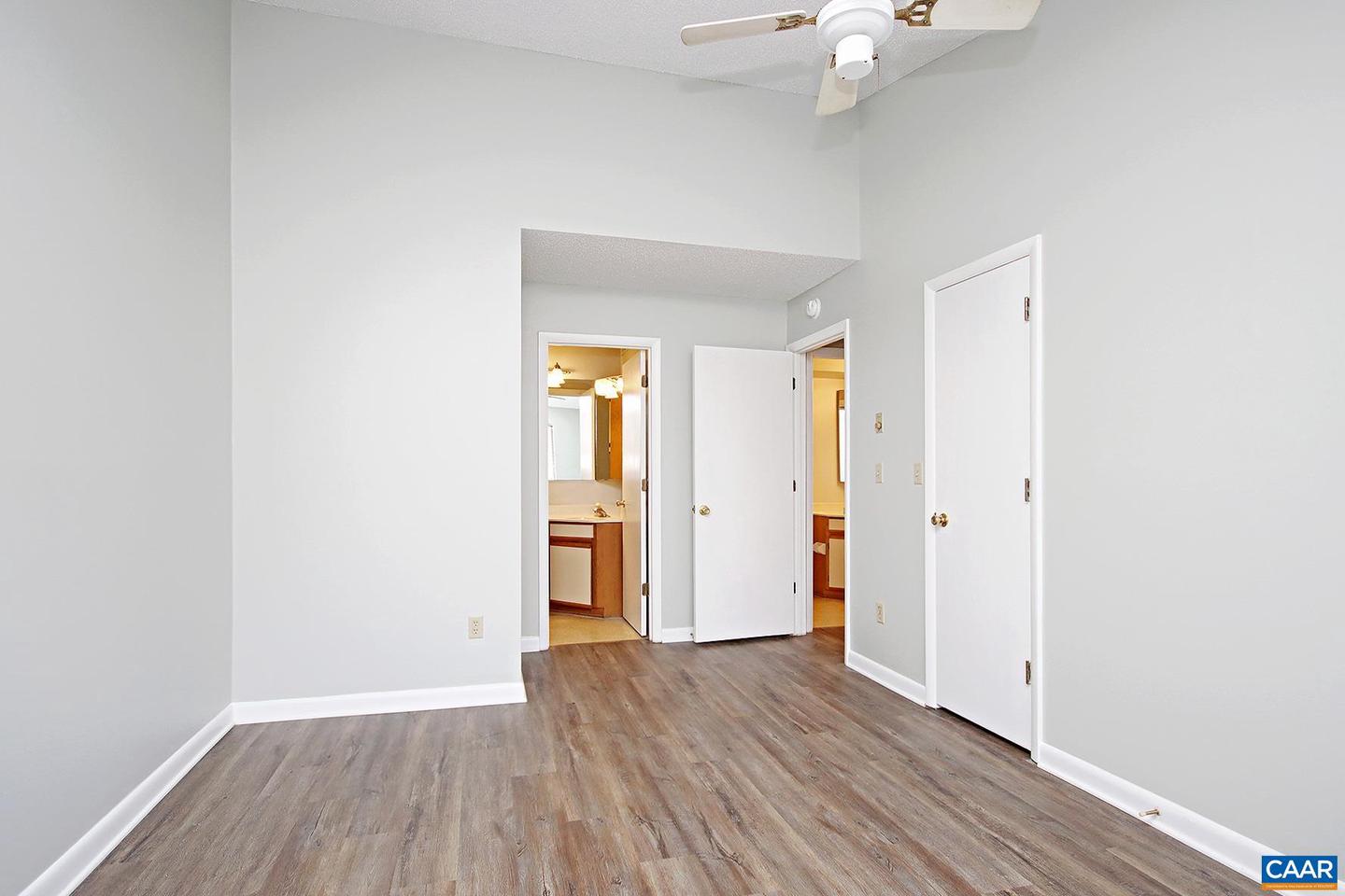 103 TURTLE CREEK RD #9, CHARLOTTESVILLE, Virginia 22901, 2 Bedrooms Bedrooms, ,2 BathroomsBathrooms,Residential,For sale,103 TURTLE CREEK RD #9,673435 MLS # 673435