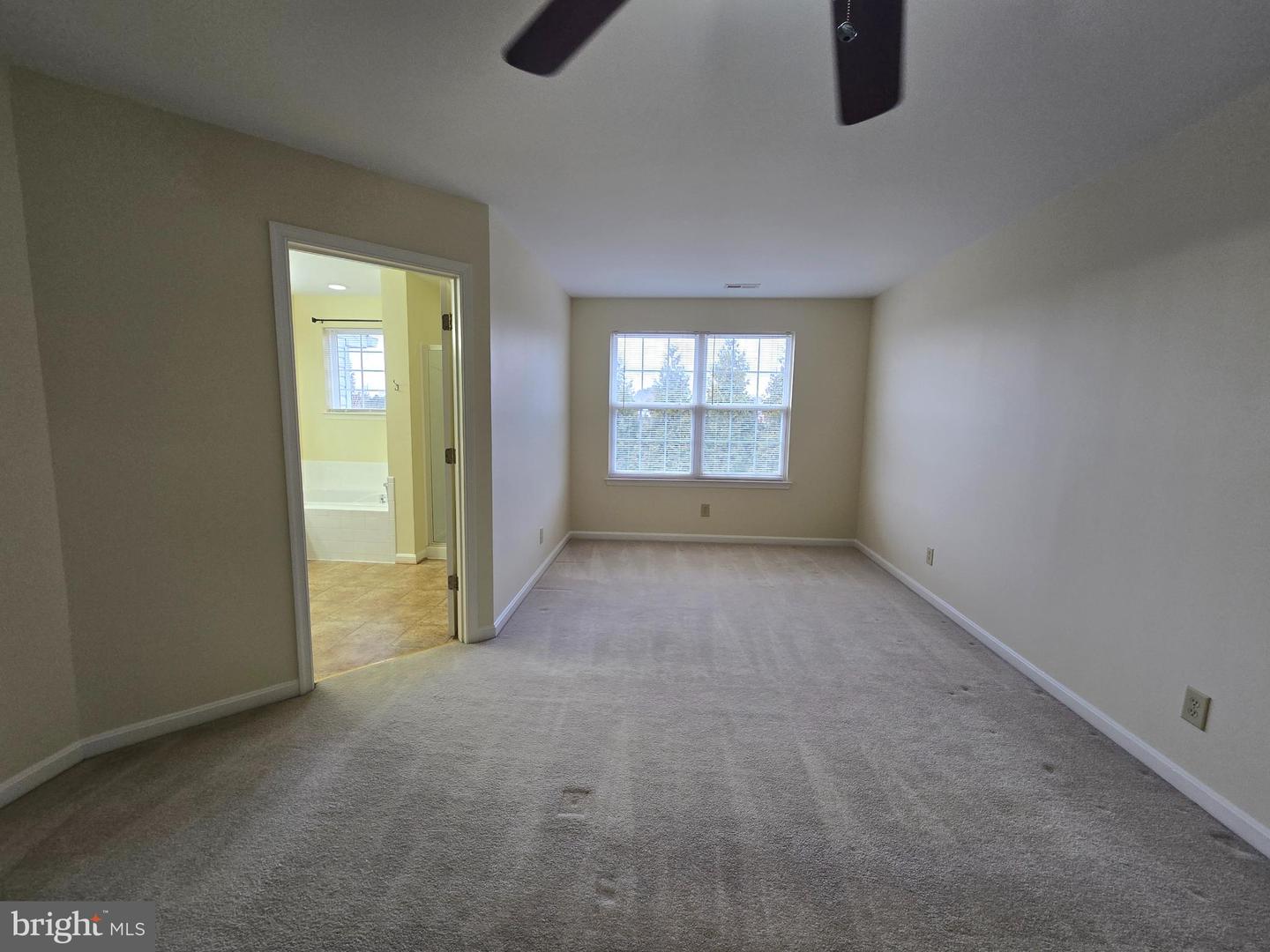 7221 WYTHEVILLE CIR, FREDERICKSBURG, Virginia 22407, 3 Bedrooms Bedrooms, ,2 BathroomsBathrooms,Residential,For sale,7221 WYTHEVILLE CIR,VASP2039388 MLS # VASP2039388