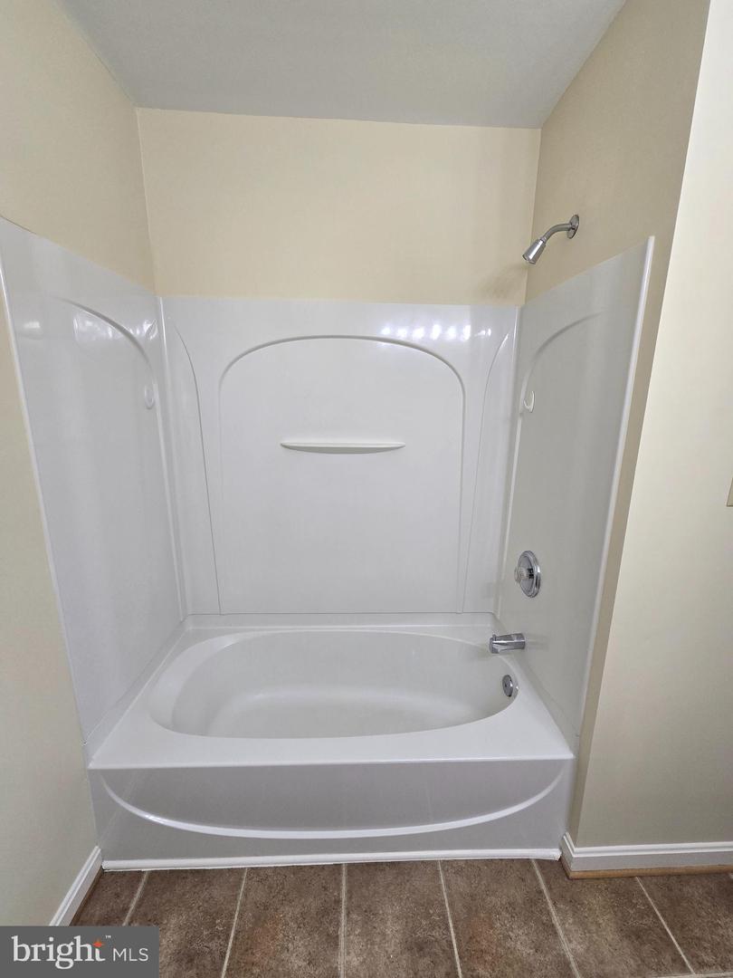 7221 WYTHEVILLE CIR, FREDERICKSBURG, Virginia 22407, 3 Bedrooms Bedrooms, ,2 BathroomsBathrooms,Residential,For sale,7221 WYTHEVILLE CIR,VASP2039388 MLS # VASP2039388