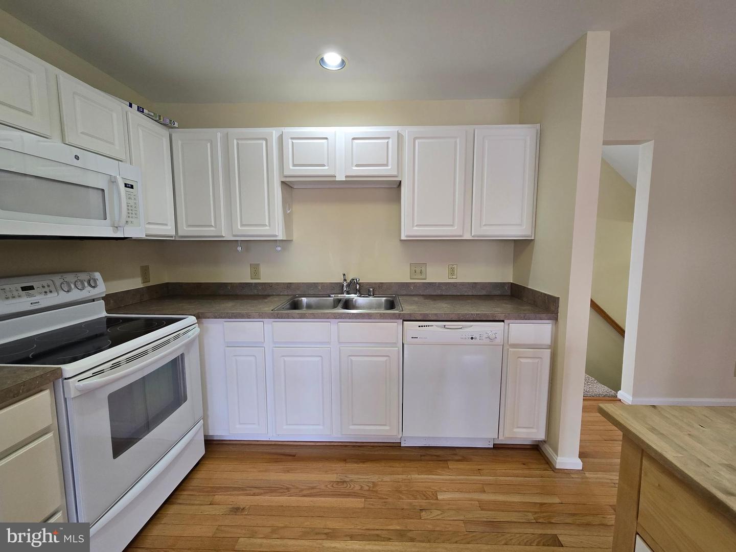 7221 WYTHEVILLE CIR, FREDERICKSBURG, Virginia 22407, 3 Bedrooms Bedrooms, ,2 BathroomsBathrooms,Residential,For sale,7221 WYTHEVILLE CIR,VASP2039388 MLS # VASP2039388