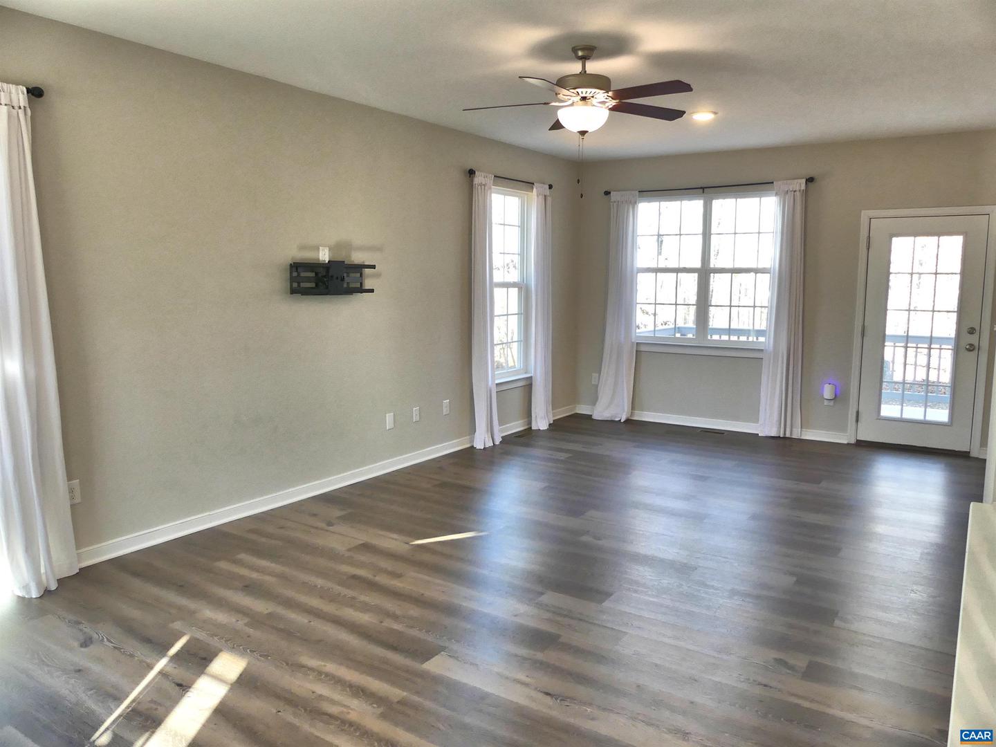 2395 BEAVERDAM RD, KESWICK, Virginia 22947, 4 Bedrooms Bedrooms, ,2 BathroomsBathrooms,Residential,For sale,2395 BEAVERDAM RD,673442 MLS # 673442 2395 BEAVERDAM RD, KESWICK, Virginia 22947, 4 Bedrooms Bedrooms, ,2 BathroomsBathrooms,Residential,For sale,2395 BEAVERDAM RD,673442 MLS # 673442