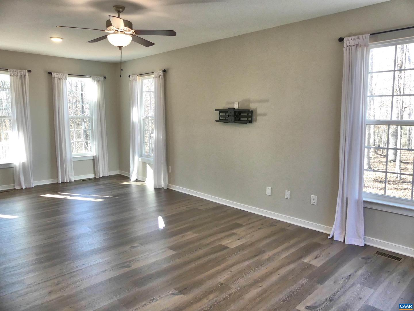 2395 BEAVERDAM RD, KESWICK, Virginia 22947, 4 Bedrooms Bedrooms, ,2 BathroomsBathrooms,Residential,For sale,2395 BEAVERDAM RD,673442 MLS # 673442 2395 BEAVERDAM RD, KESWICK, Virginia 22947, 4 Bedrooms Bedrooms, ,2 BathroomsBathrooms,Residential,For sale,2395 BEAVERDAM RD,673442 MLS # 673442