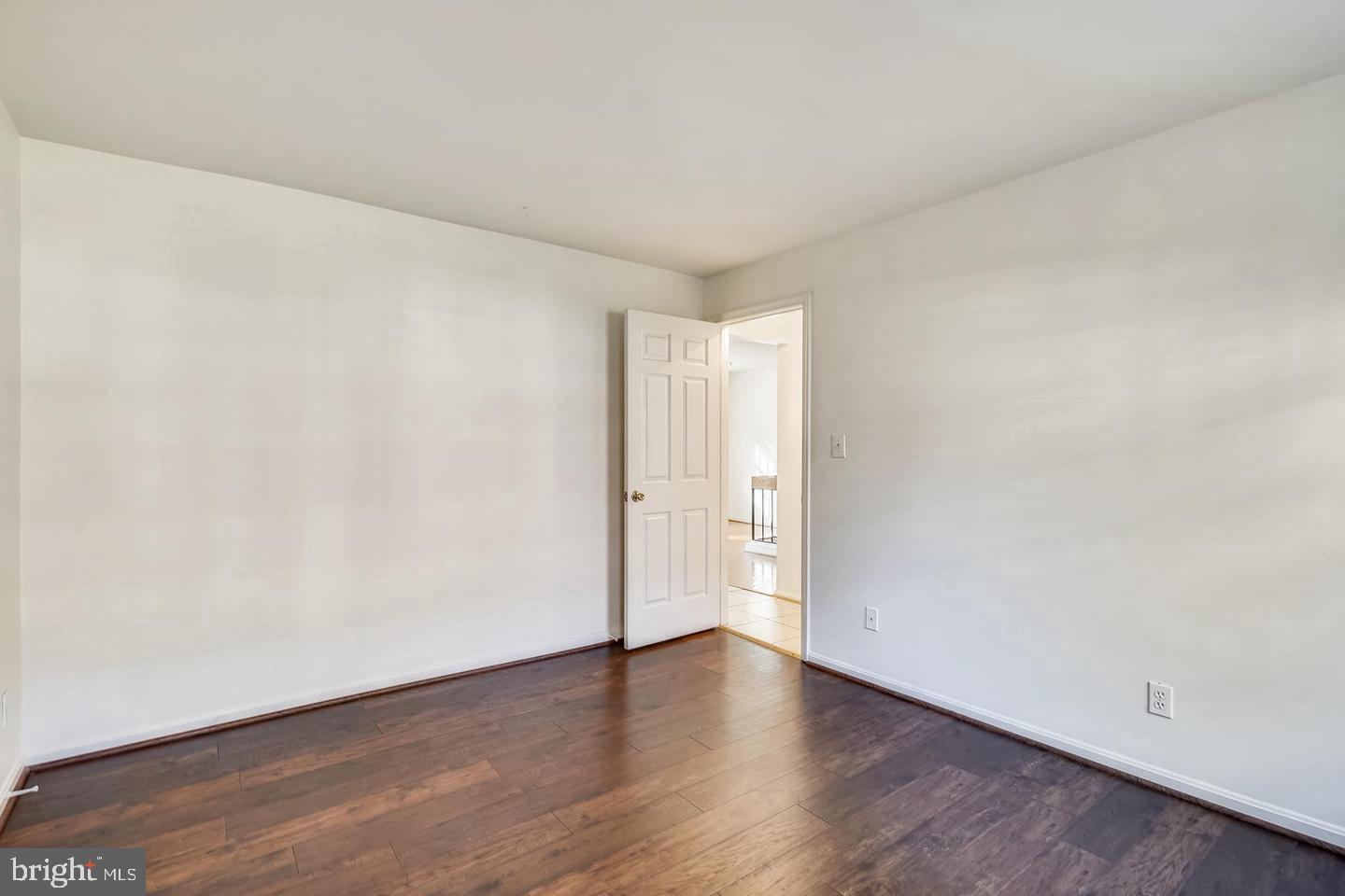 603 BASHFORD LN #1, ALEXANDRIA, Virginia 22314, 2 Bedrooms Bedrooms, ,2 BathroomsBathrooms,Residential,For sale,603 BASHFORD LN #1,VAAX2054310 MLS # VAAX2054310