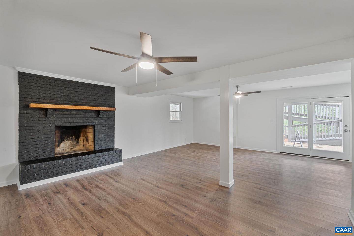 115 DEERWOOD DR, CHARLOTTESVILLE, Virginia 22911, 3 Bedrooms Bedrooms, ,3 BathroomsBathrooms,Residential,For sale,115 DEERWOOD DR,673454 MLS # 673454 115 DEERWOOD DR, CHARLOTTESVILLE, Virginia 22911, 3 Bedrooms Bedrooms, ,3 BathroomsBathrooms,Residential,For sale,115 DEERWOOD DR,673454 MLS # 673454