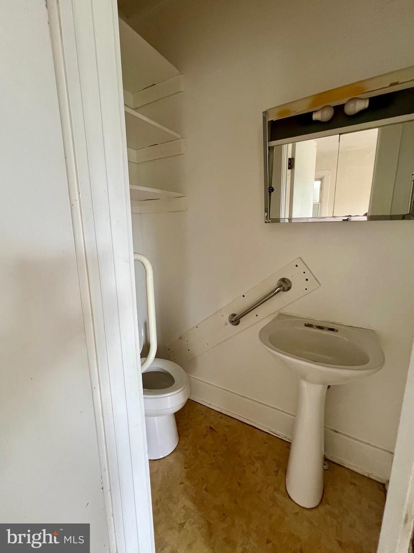 411 SHENANDOAH AVE, SHENANDOAH, Virginia 22849, 3 Bedrooms Bedrooms, ,1 BathroomBathrooms,Residential,For sale,411 SHENANDOAH AVE,VAPA2005294 MLS # VAPA2005294