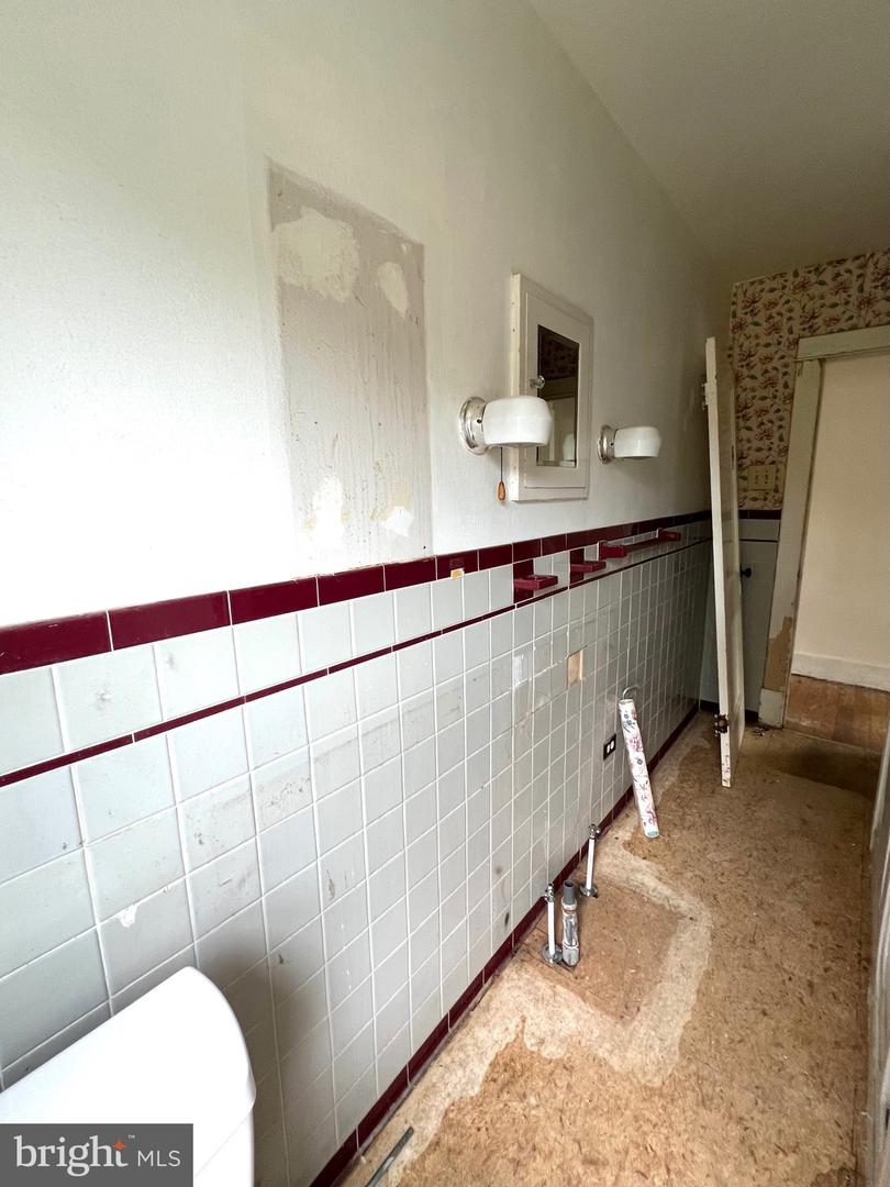 411 SHENANDOAH AVE, SHENANDOAH, Virginia 22849, 3 Bedrooms Bedrooms, ,1 BathroomBathrooms,Residential,For sale,411 SHENANDOAH AVE,VAPA2005294 MLS # VAPA2005294