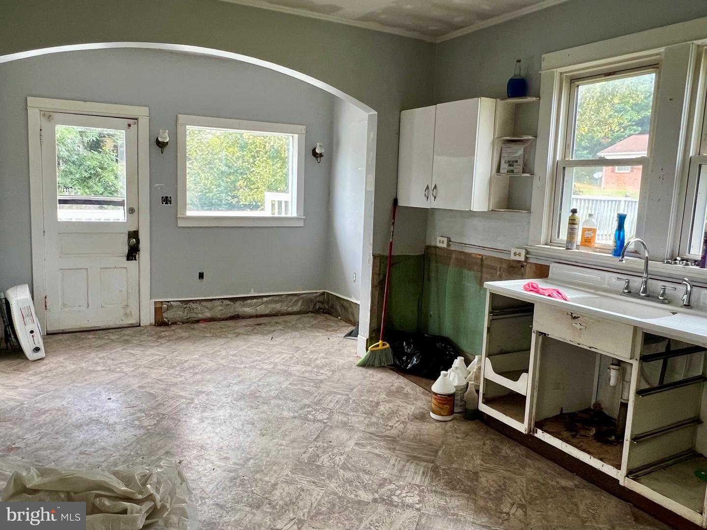 411 SHENANDOAH AVE, SHENANDOAH, Virginia 22849, 3 Bedrooms Bedrooms, ,1 BathroomBathrooms,Residential,For sale,411 SHENANDOAH AVE,VAPA2005294 MLS # VAPA2005294